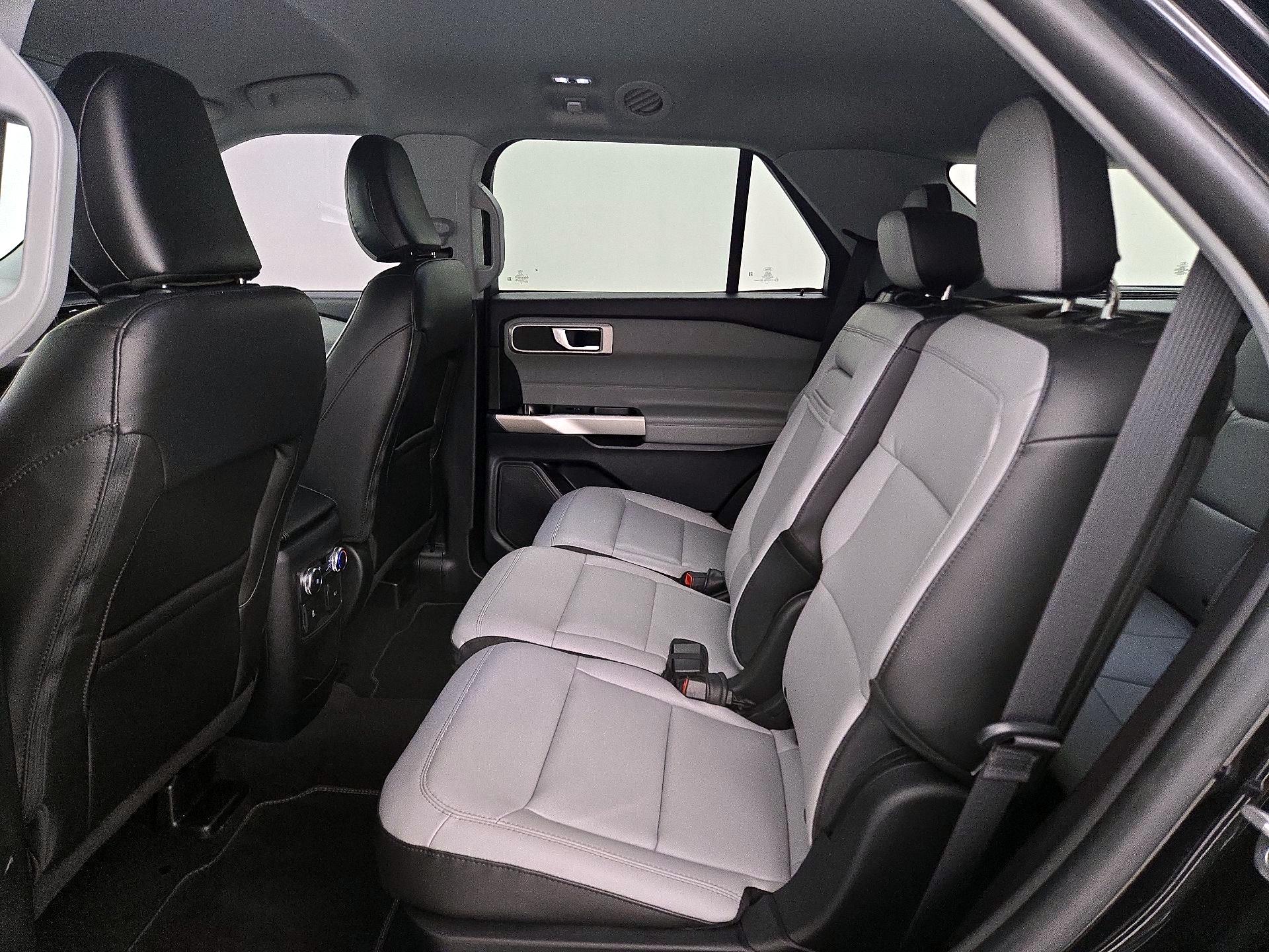 Thumbnail: 2021 Ford Explorer - 20