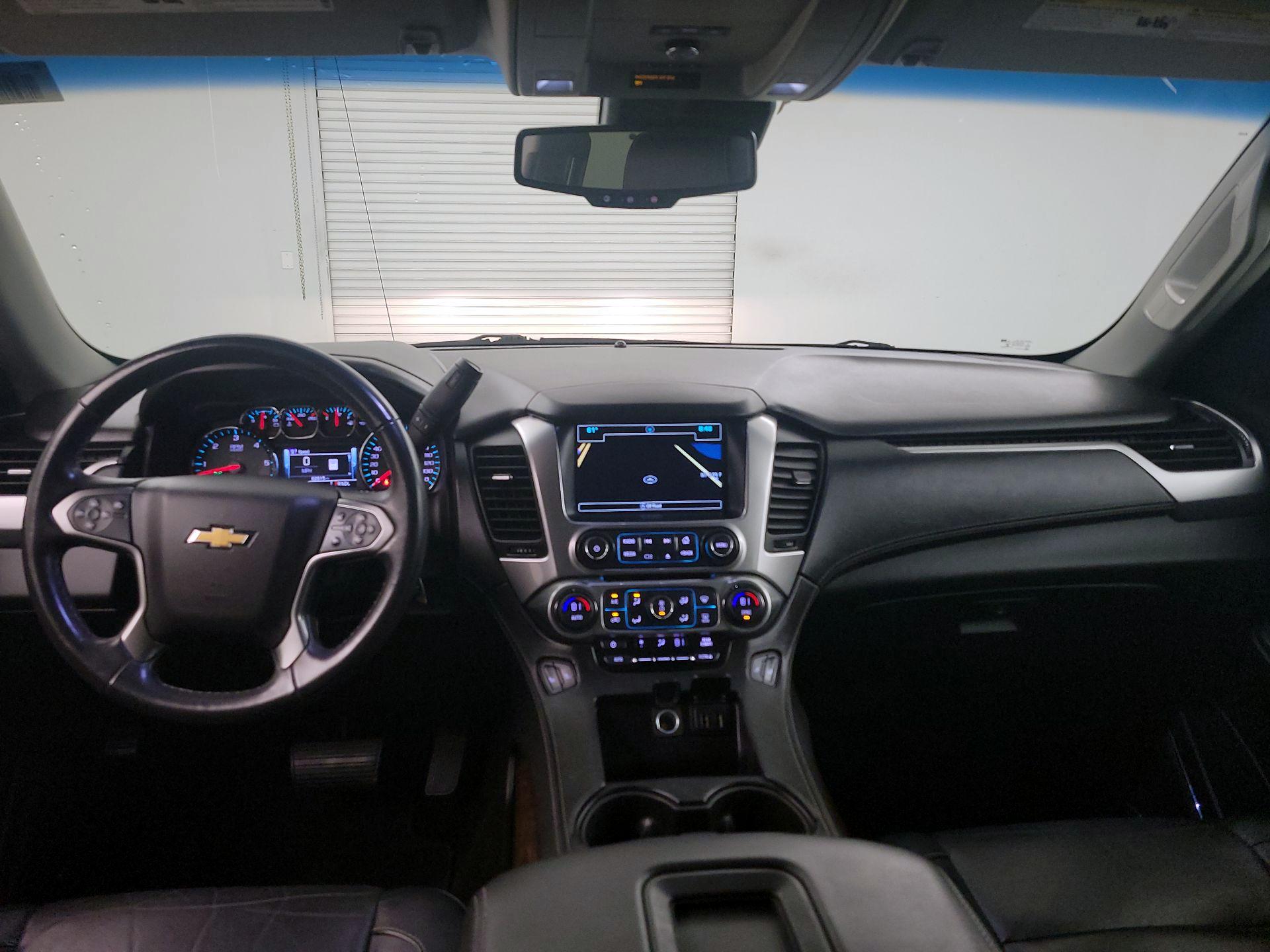 Thumbnail: 2018 Chevrolet Suburban - 9