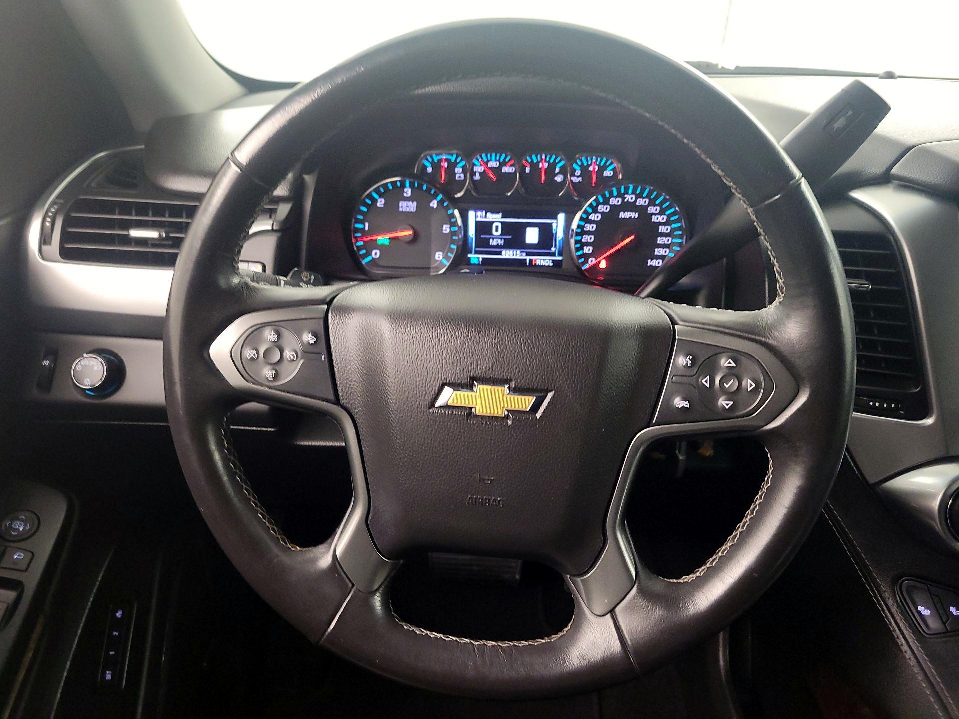 Thumbnail: 2018 Chevrolet Suburban - 10