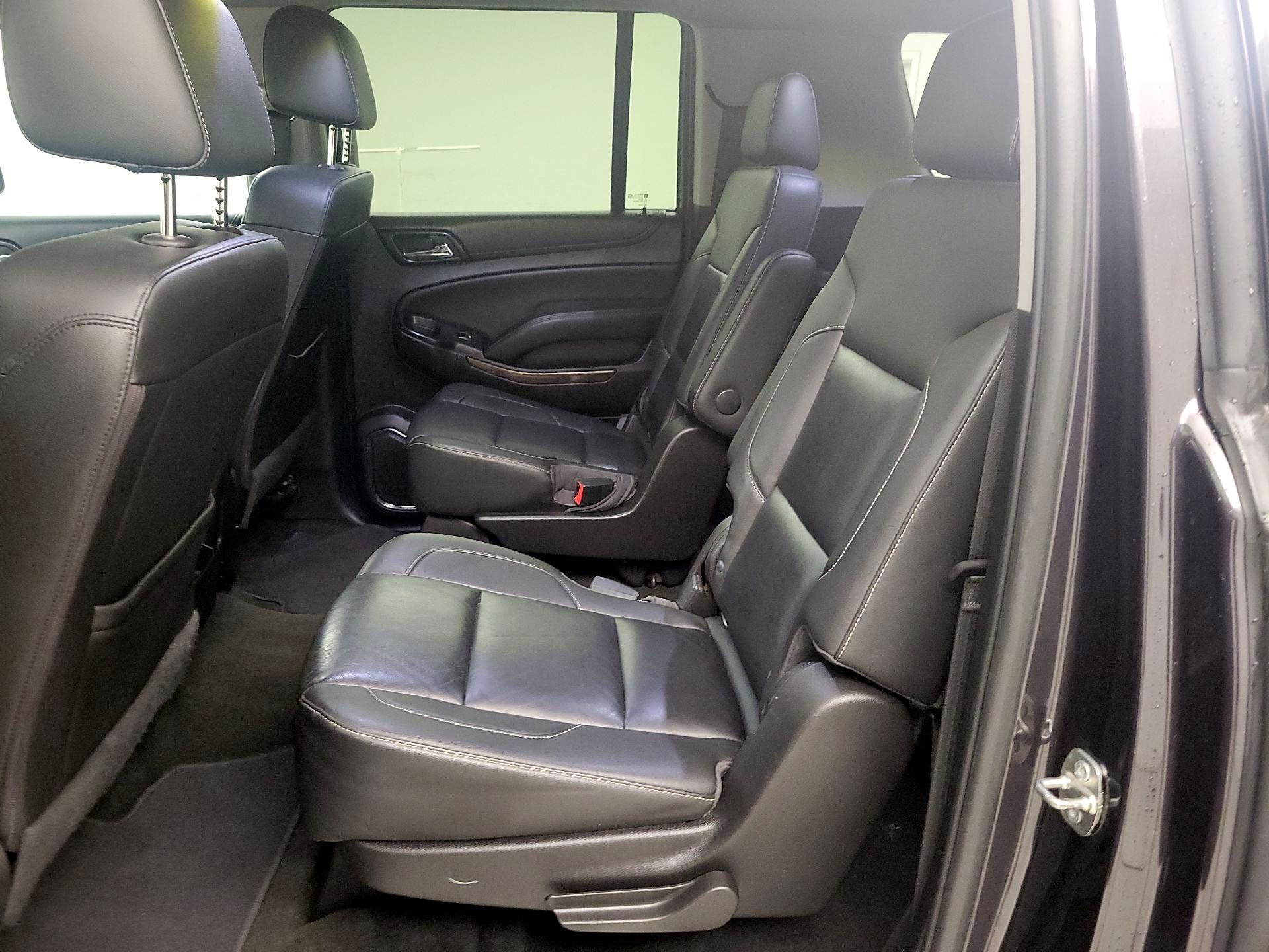 Thumbnail: 2018 Chevrolet Suburban - 20