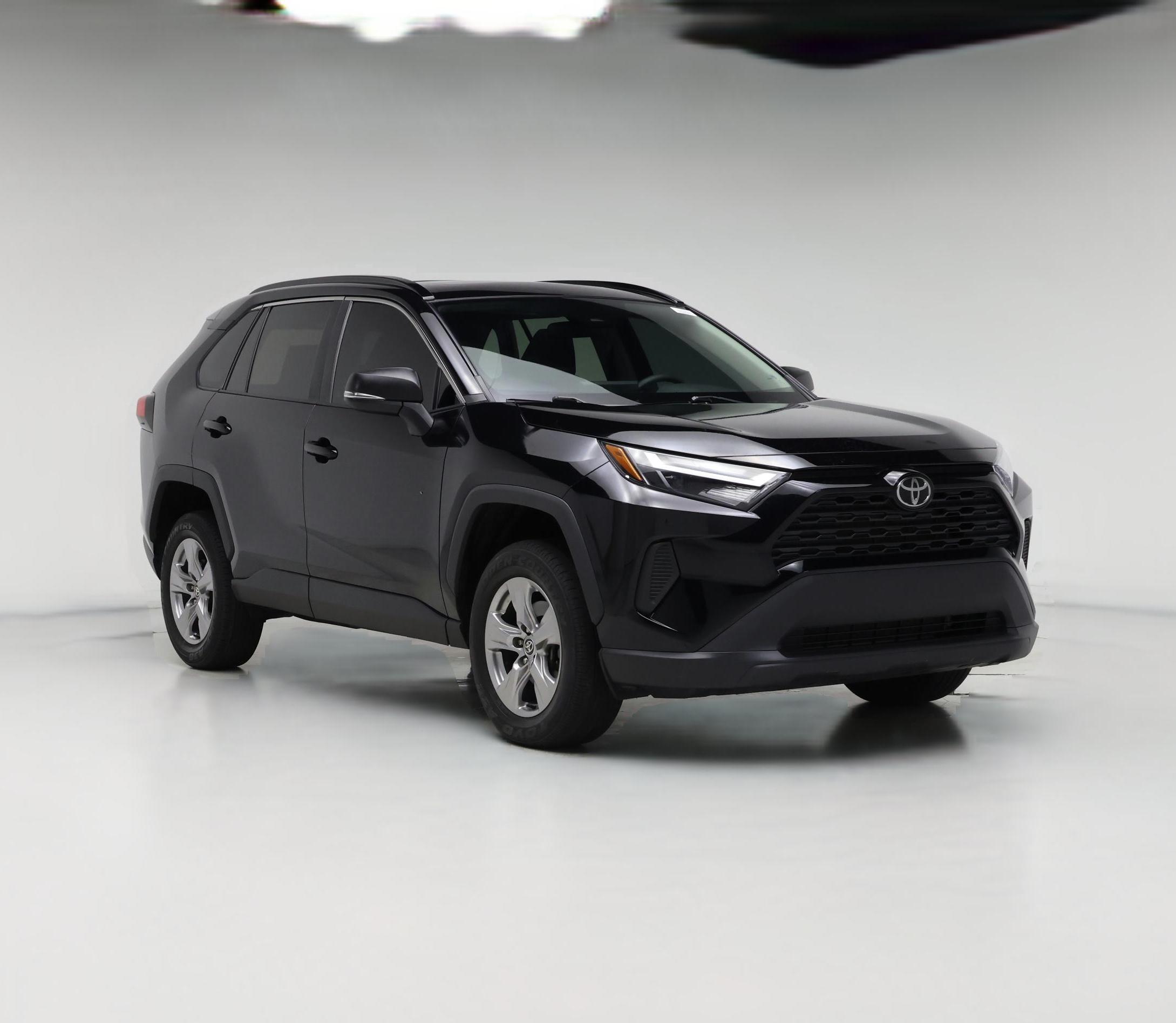 Thumbnail: 2022 Toyota RAV4 - 1
