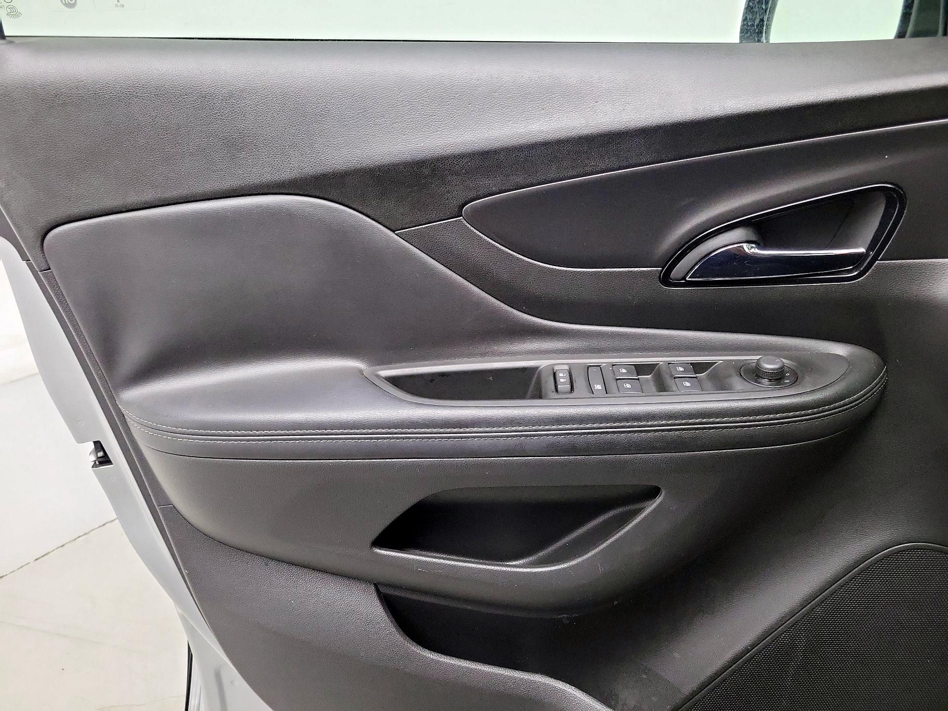 Thumbnail: 2019 Buick Encore - 12