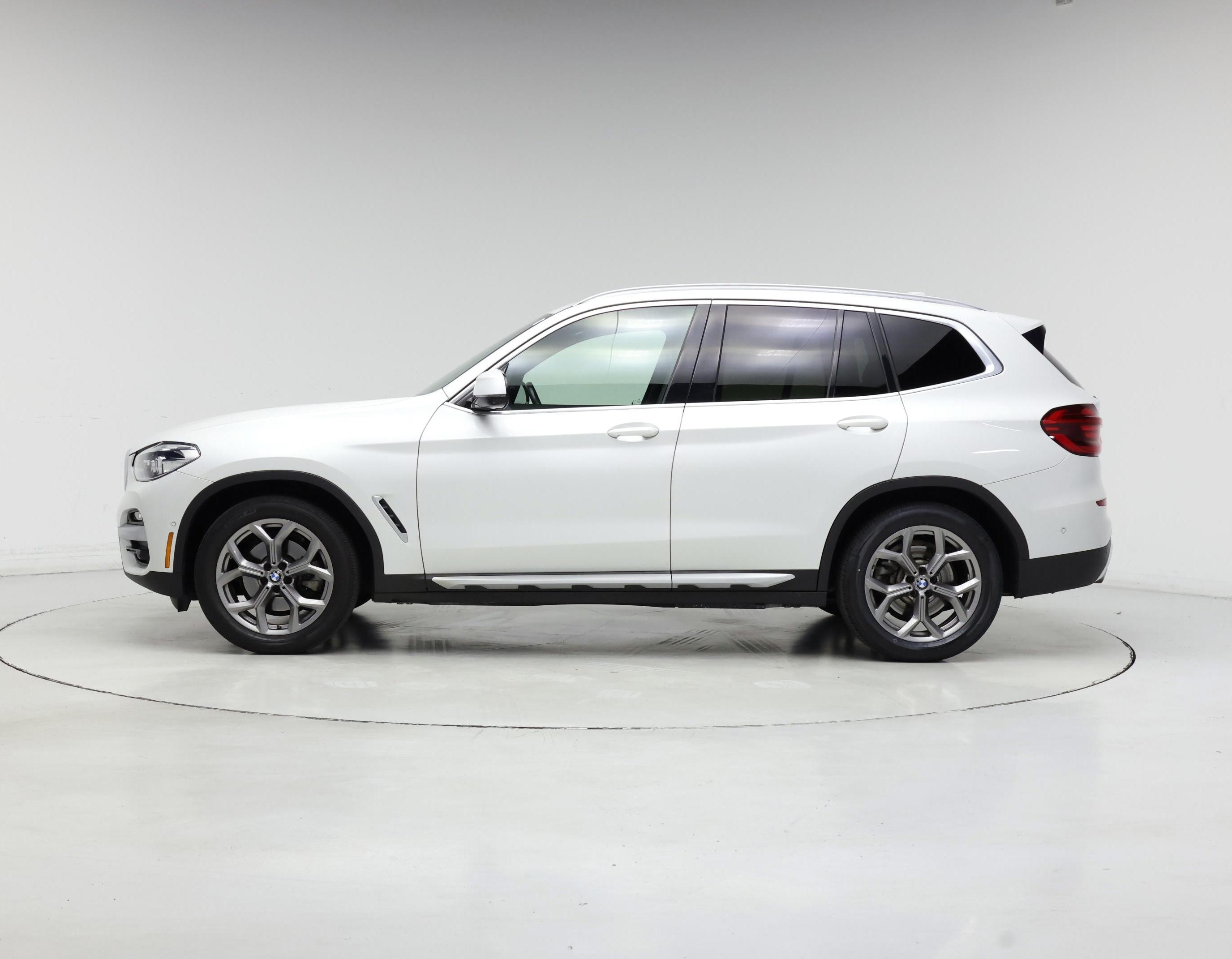 Thumbnail: 2021 BMW X3 - 3