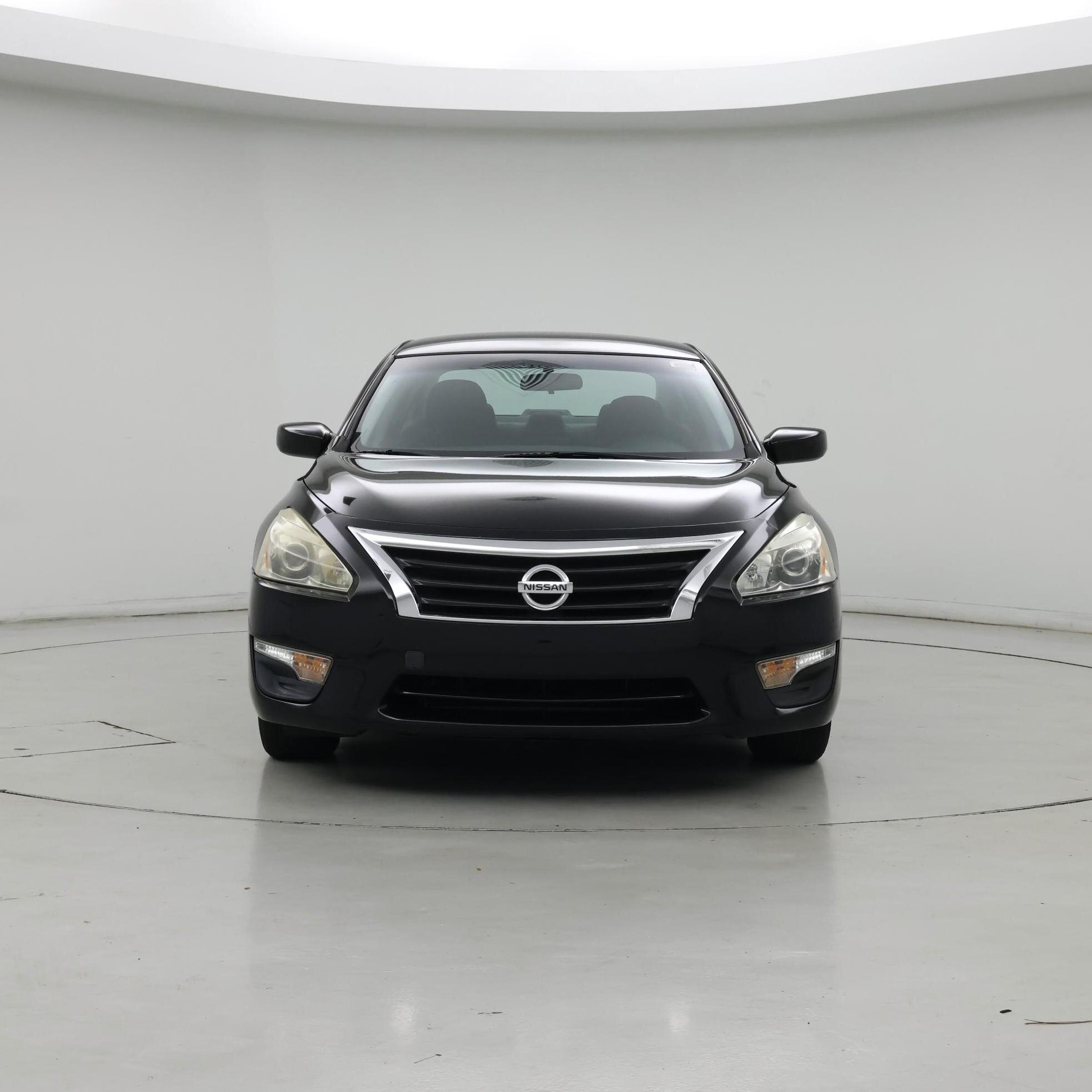Thumbnail: 2015 Nissan Altima - 5