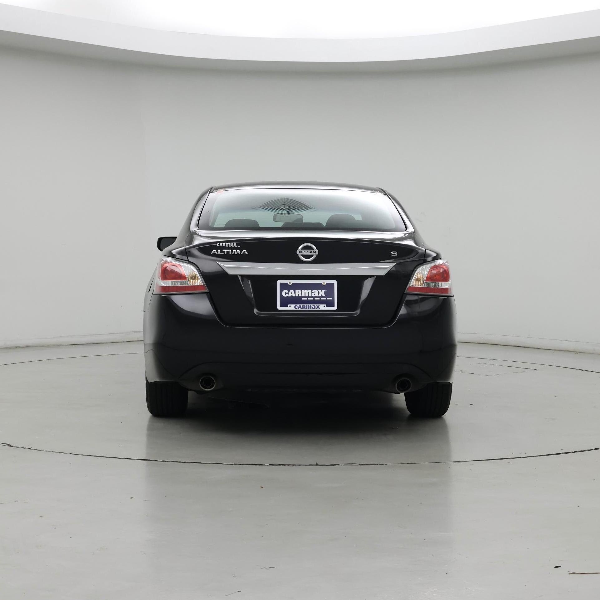 Thumbnail: 2015 Nissan Altima - 6