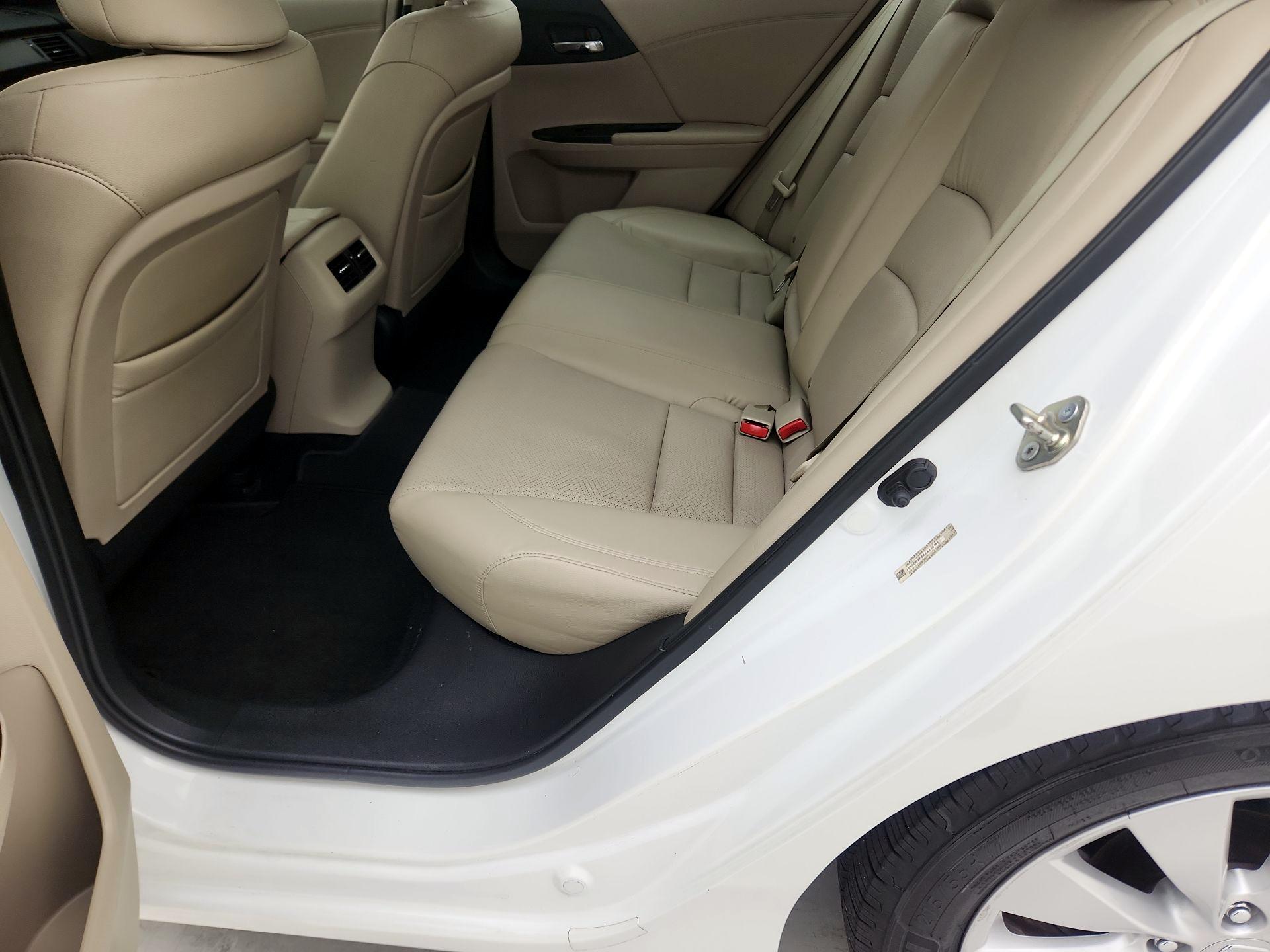 Thumbnail: 2014 Honda Accord - 20
