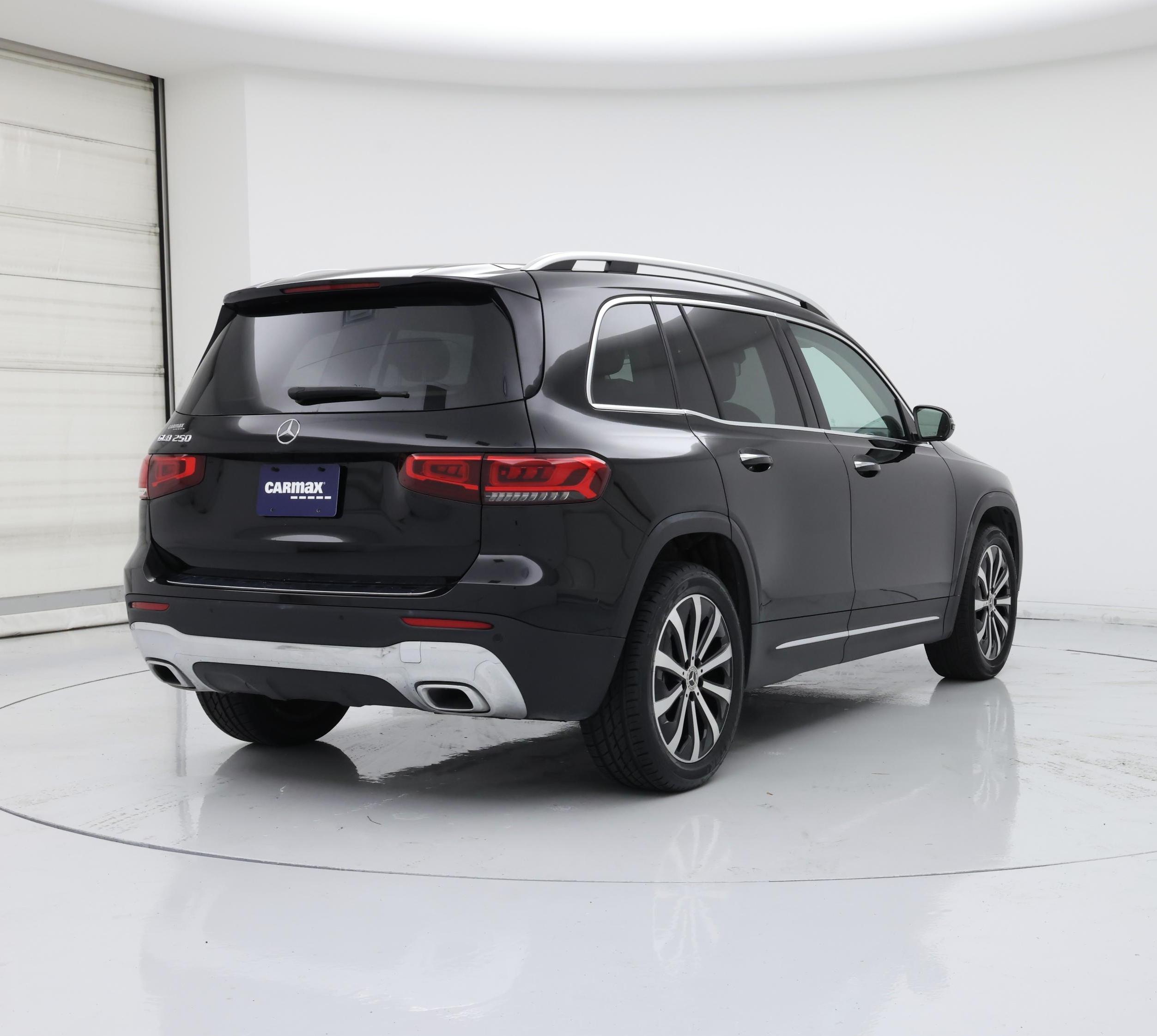 Thumbnail: 2021 Mercedes-Benz GLB - 8