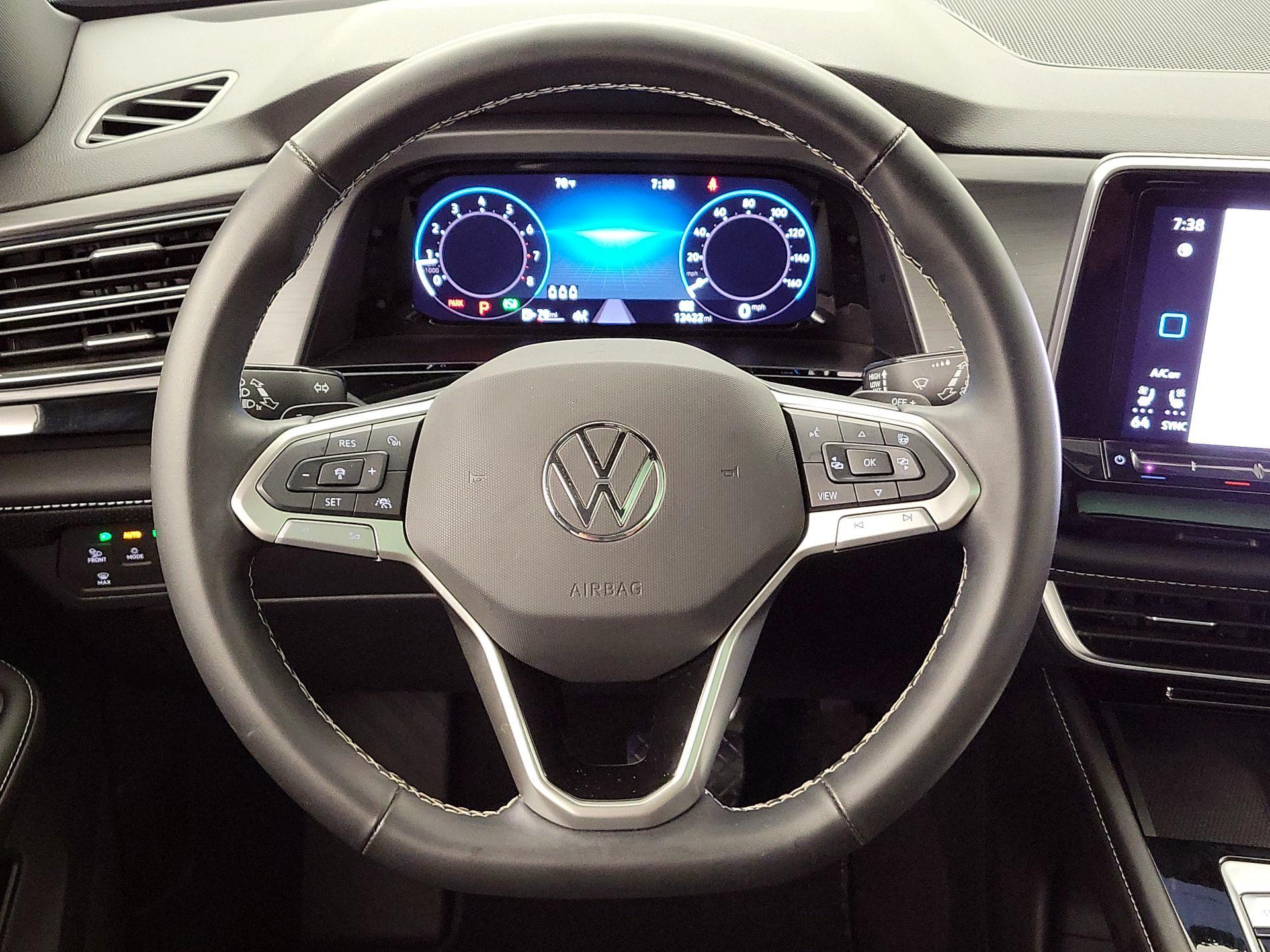 Thumbnail: 2024 Volkswagen Atlas - 10