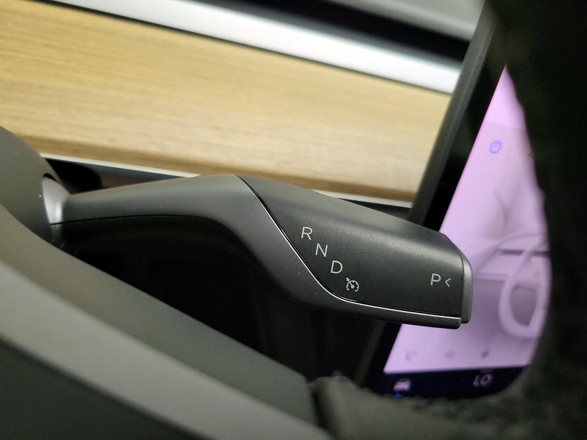 Thumbnail: 2023 Tesla Model 3 - 17