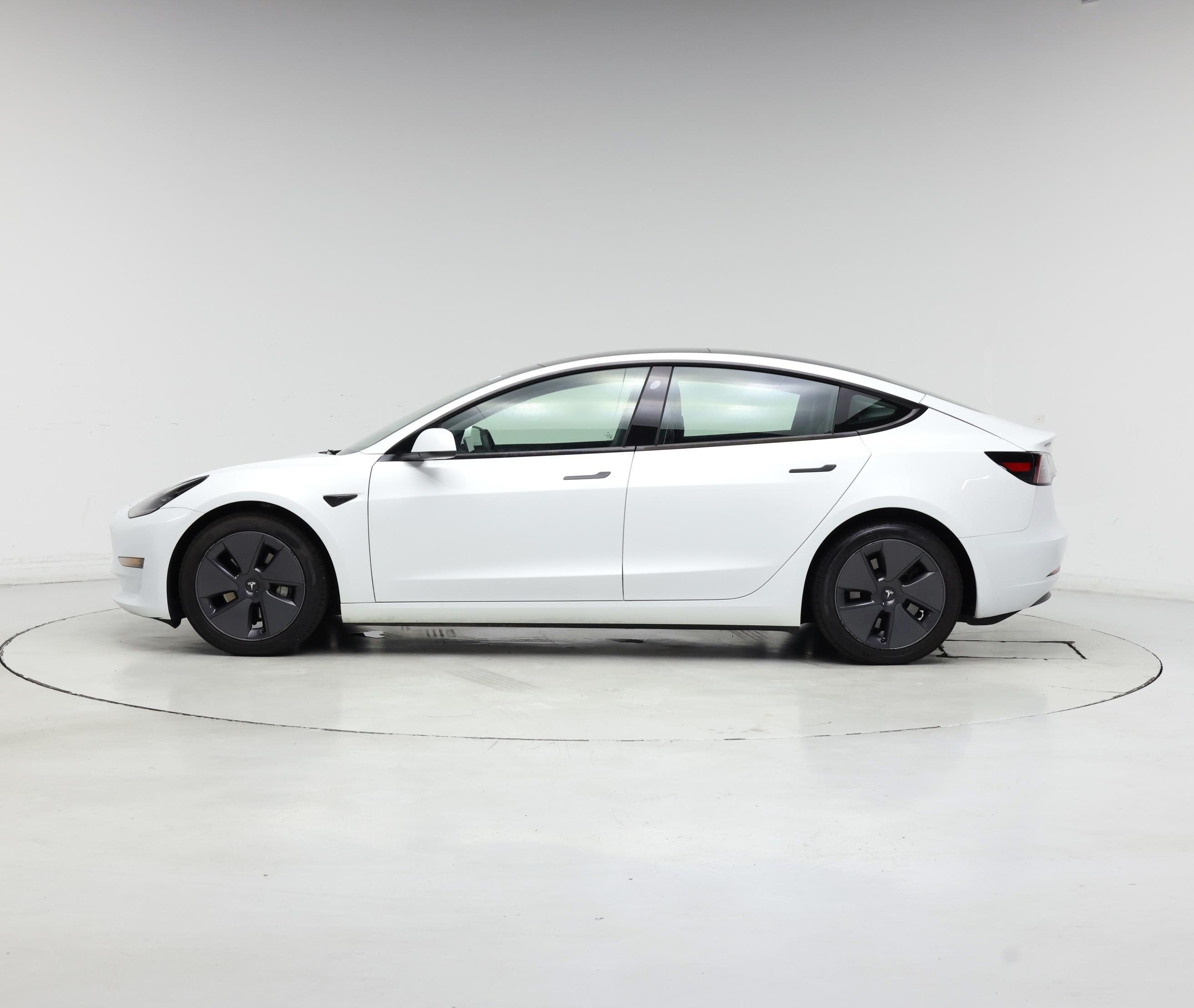 Thumbnail: 2023 Tesla Model 3 - 3