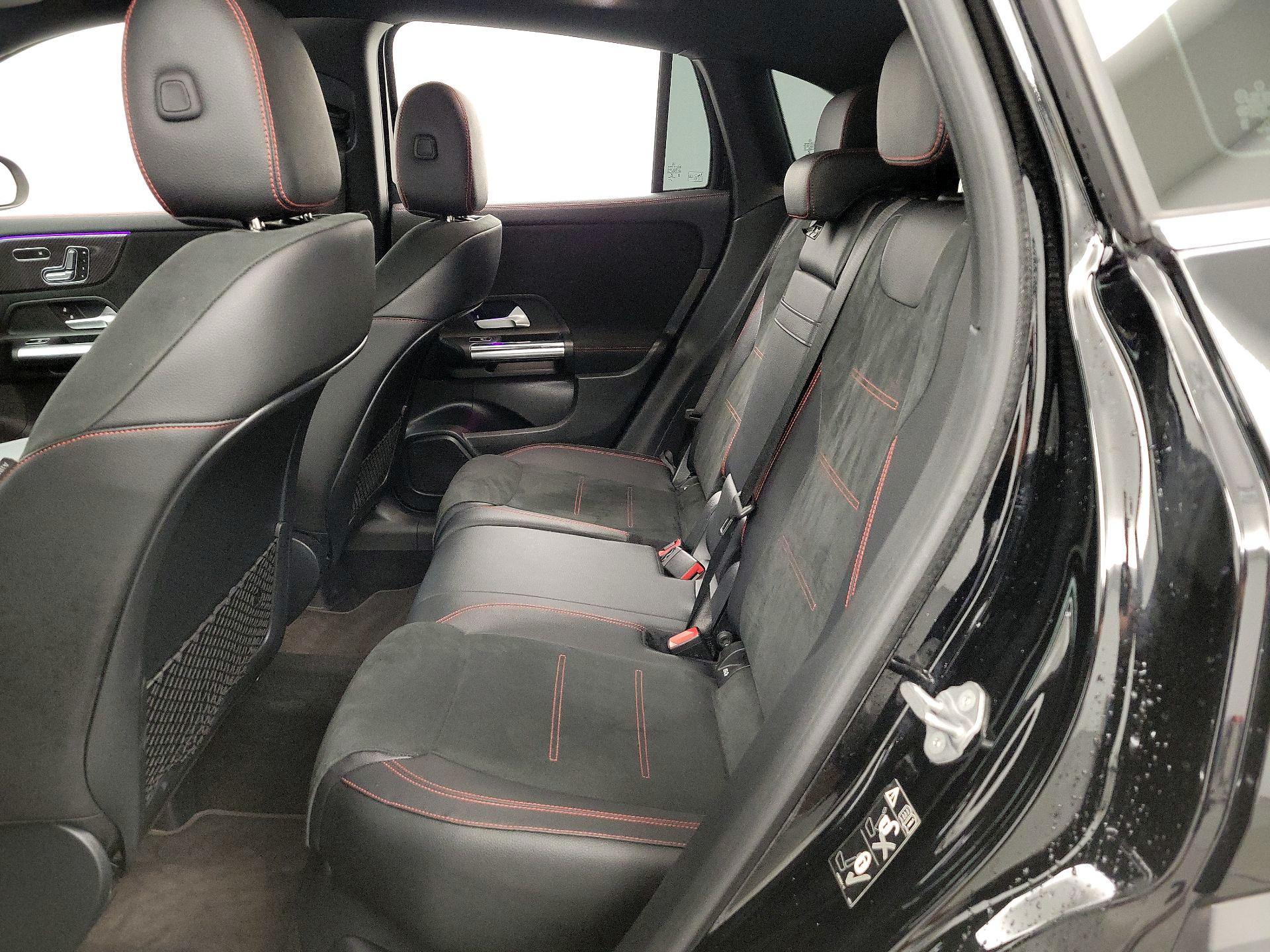Thumbnail: 2021 Mercedes-Benz GLA - 19