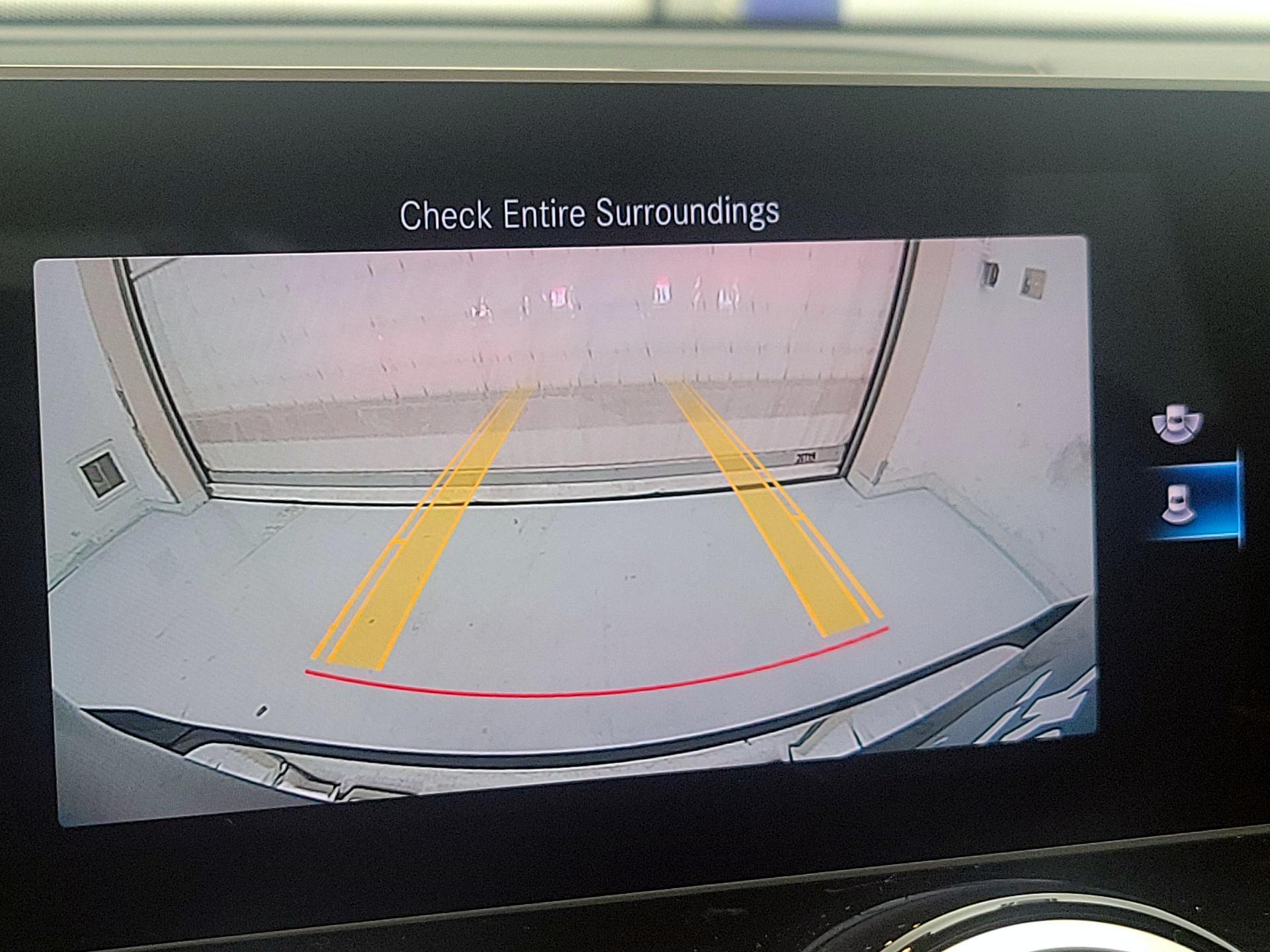 Thumbnail: 2021 Mercedes-Benz GLB - 14