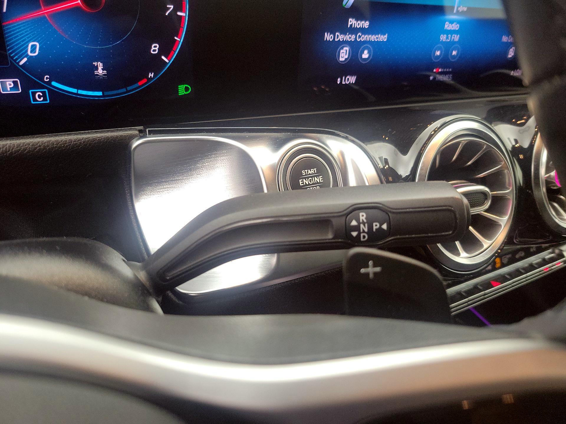 Thumbnail: 2021 Mercedes-Benz GLB - 17