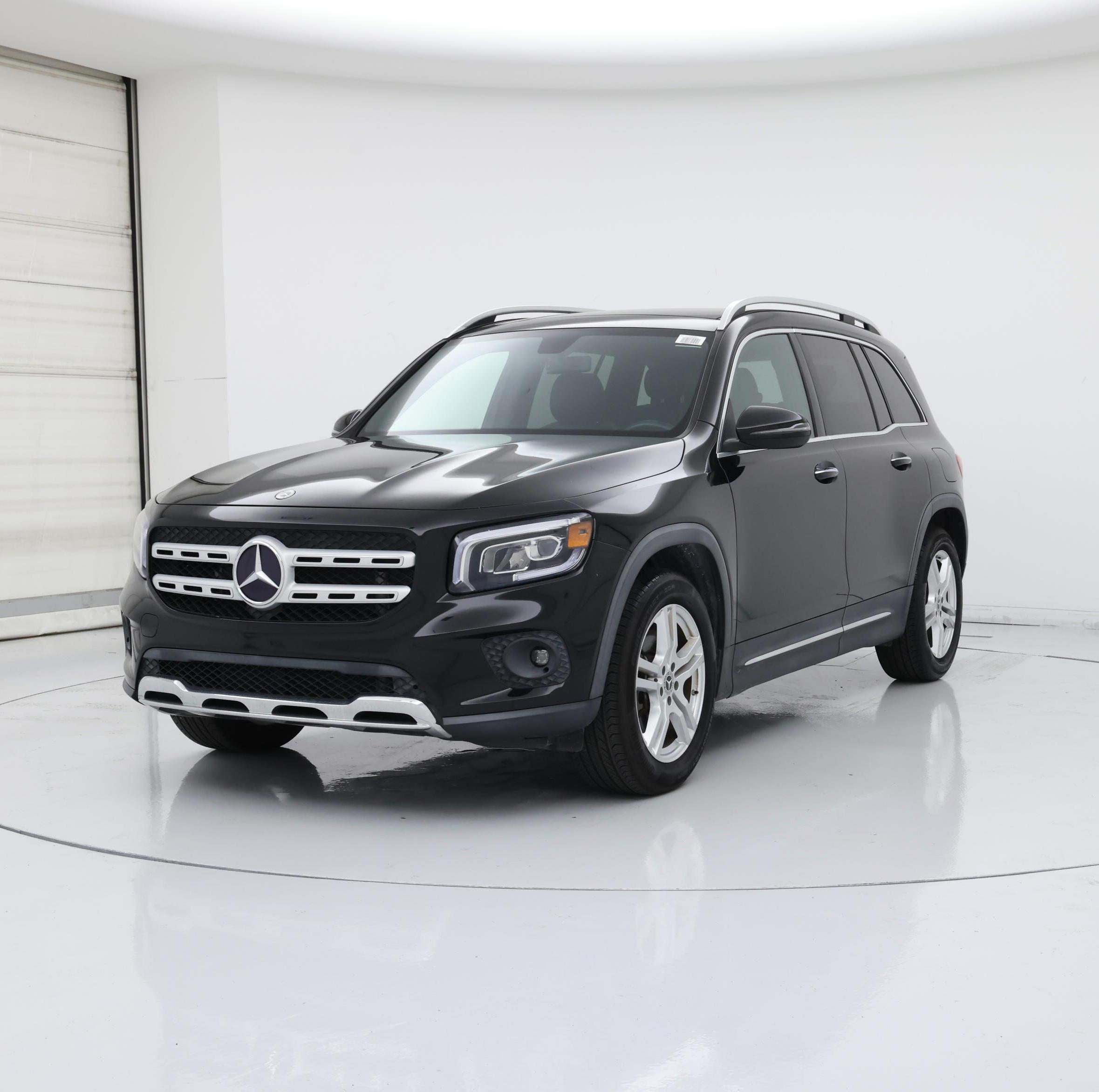 Thumbnail: 2021 Mercedes-Benz GLB - 4