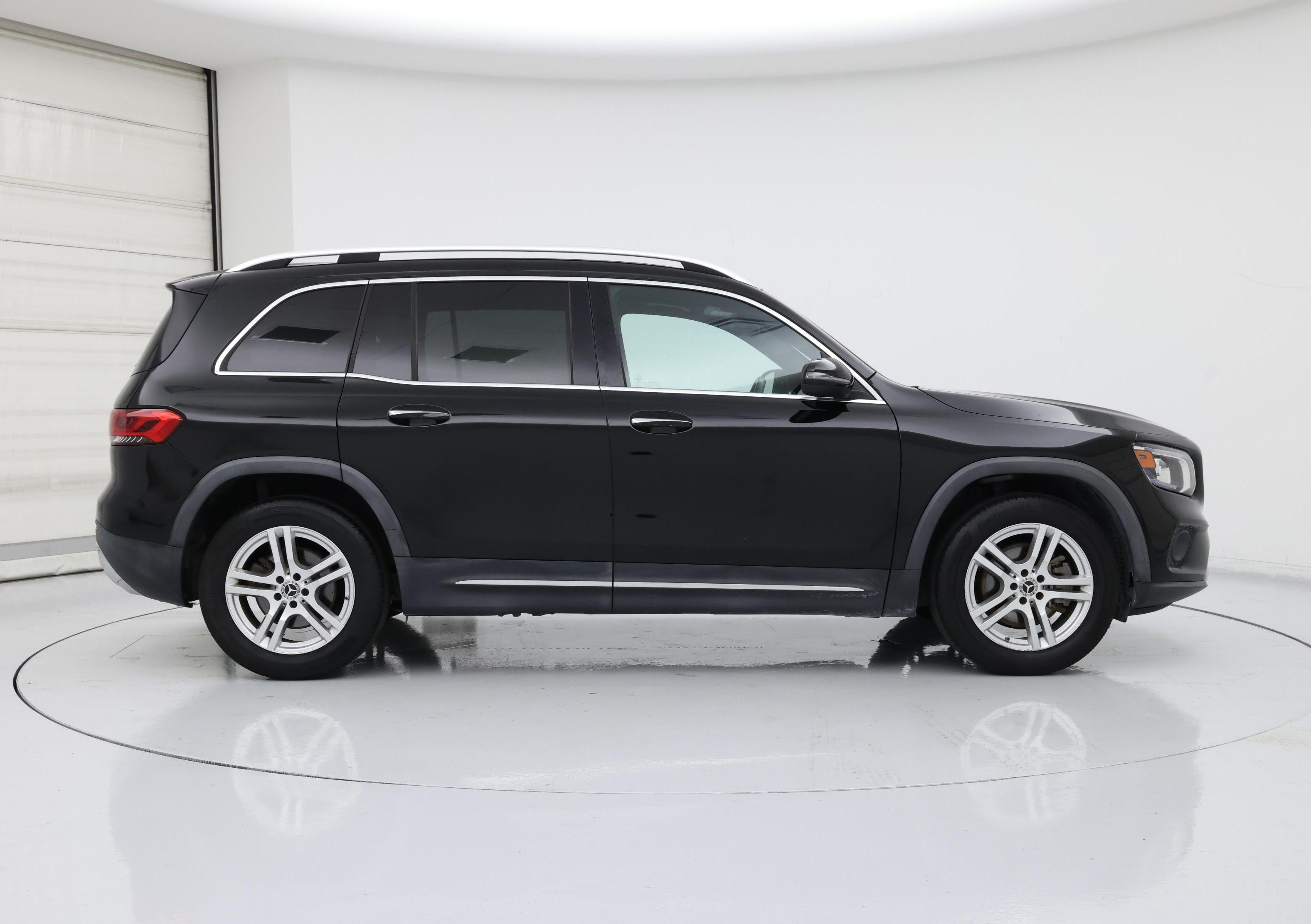 Thumbnail: 2021 Mercedes-Benz GLB - 7