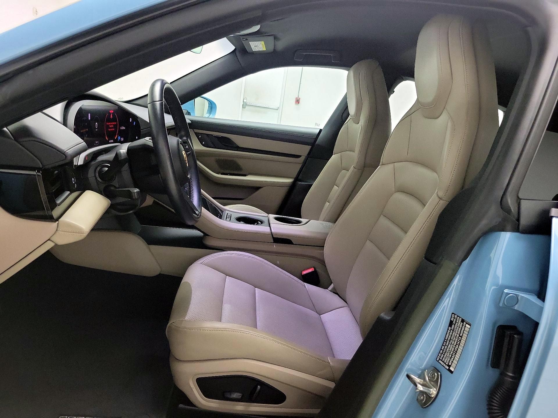 Thumbnail: 2023 Porsche Taycan - 11