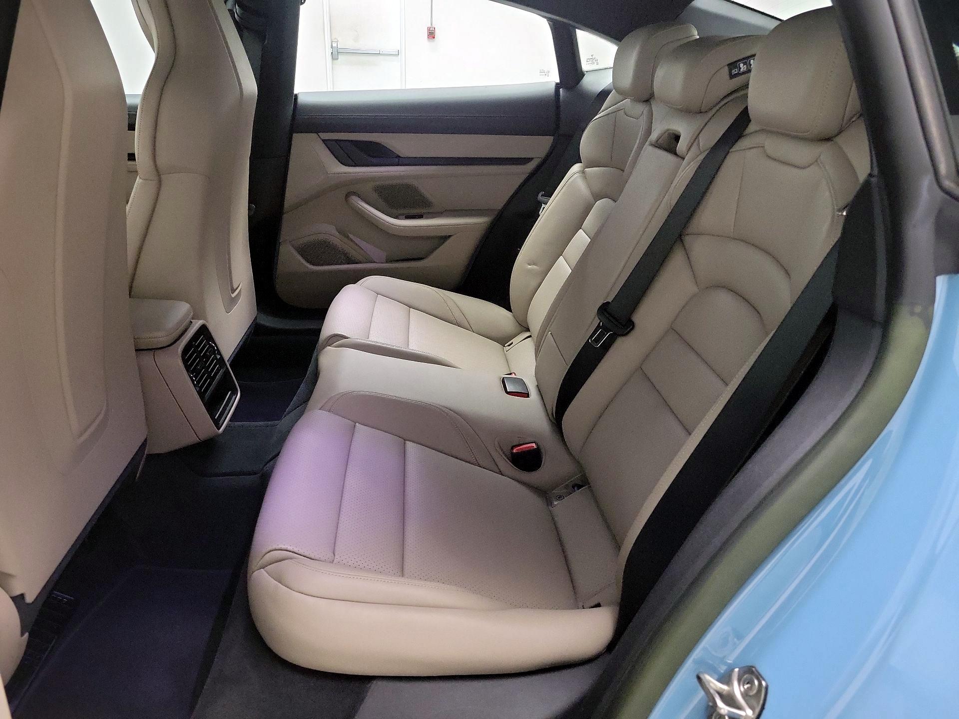 Thumbnail: 2023 Porsche Taycan - 20