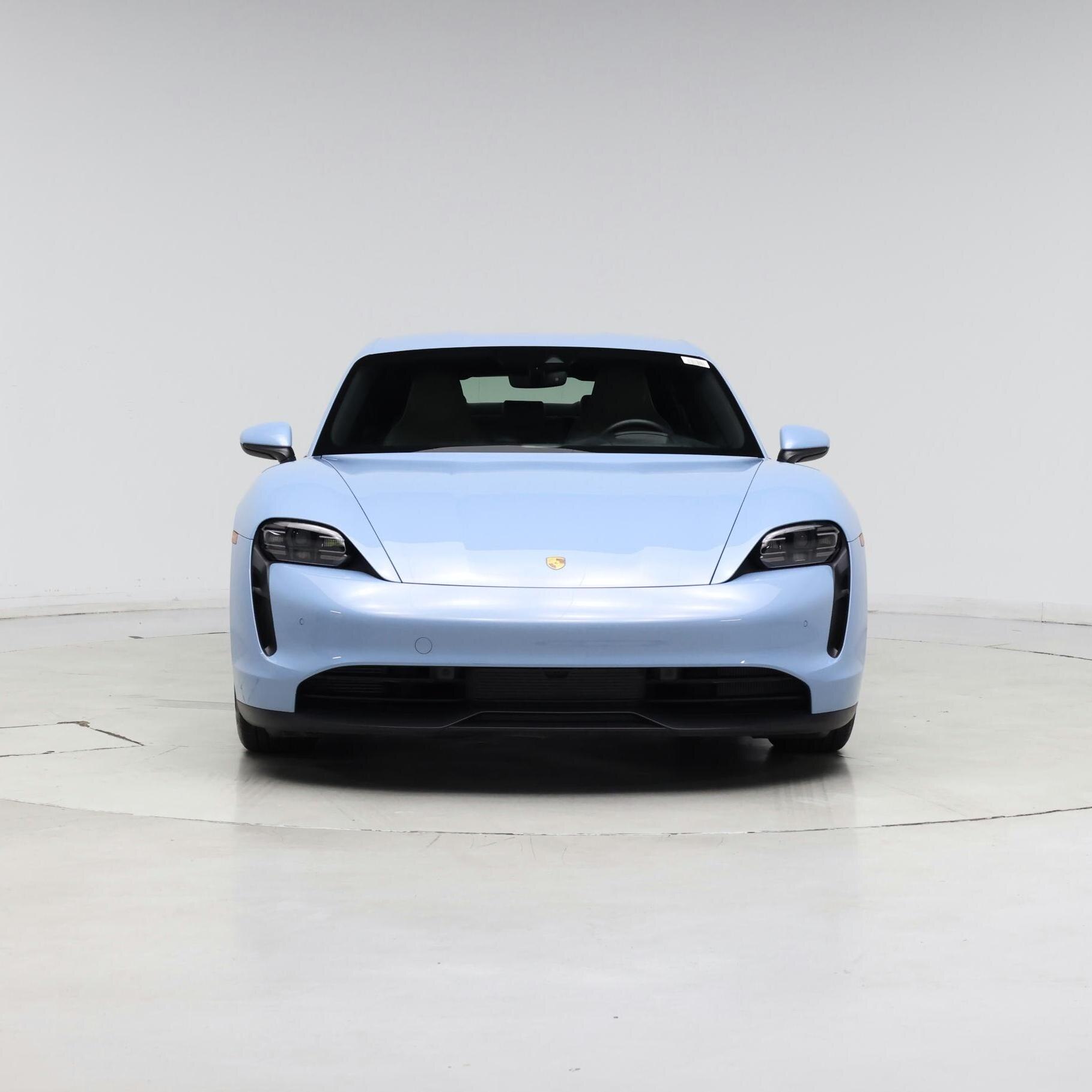 Thumbnail: 2023 Porsche Taycan - 5