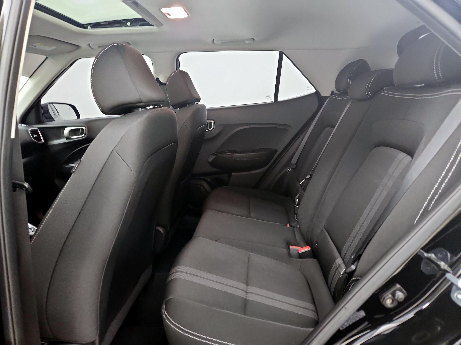 Thumbnail: 2023 Hyundai Venue - 20