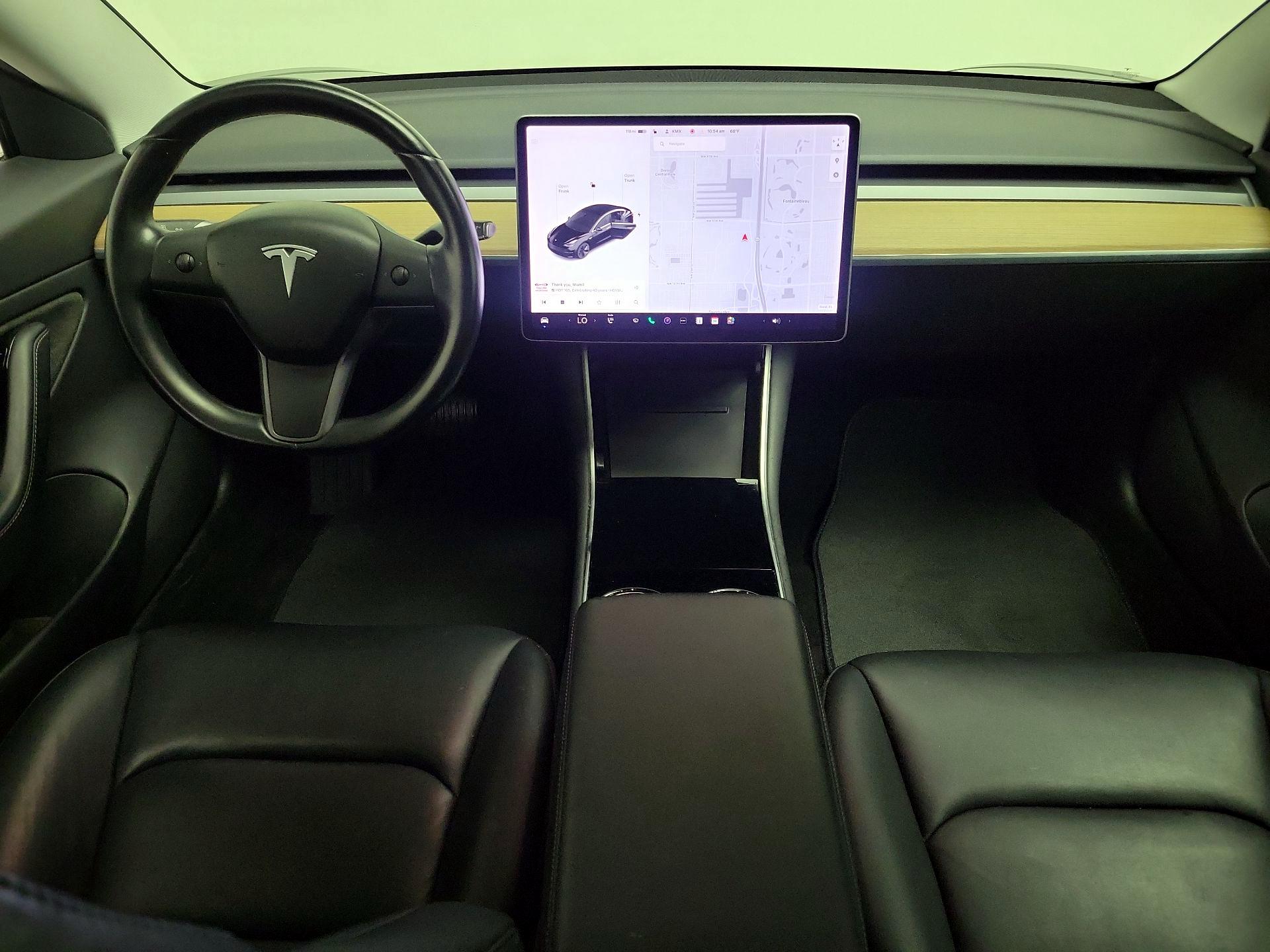 Thumbnail: 2019 Tesla Model 3 - 9