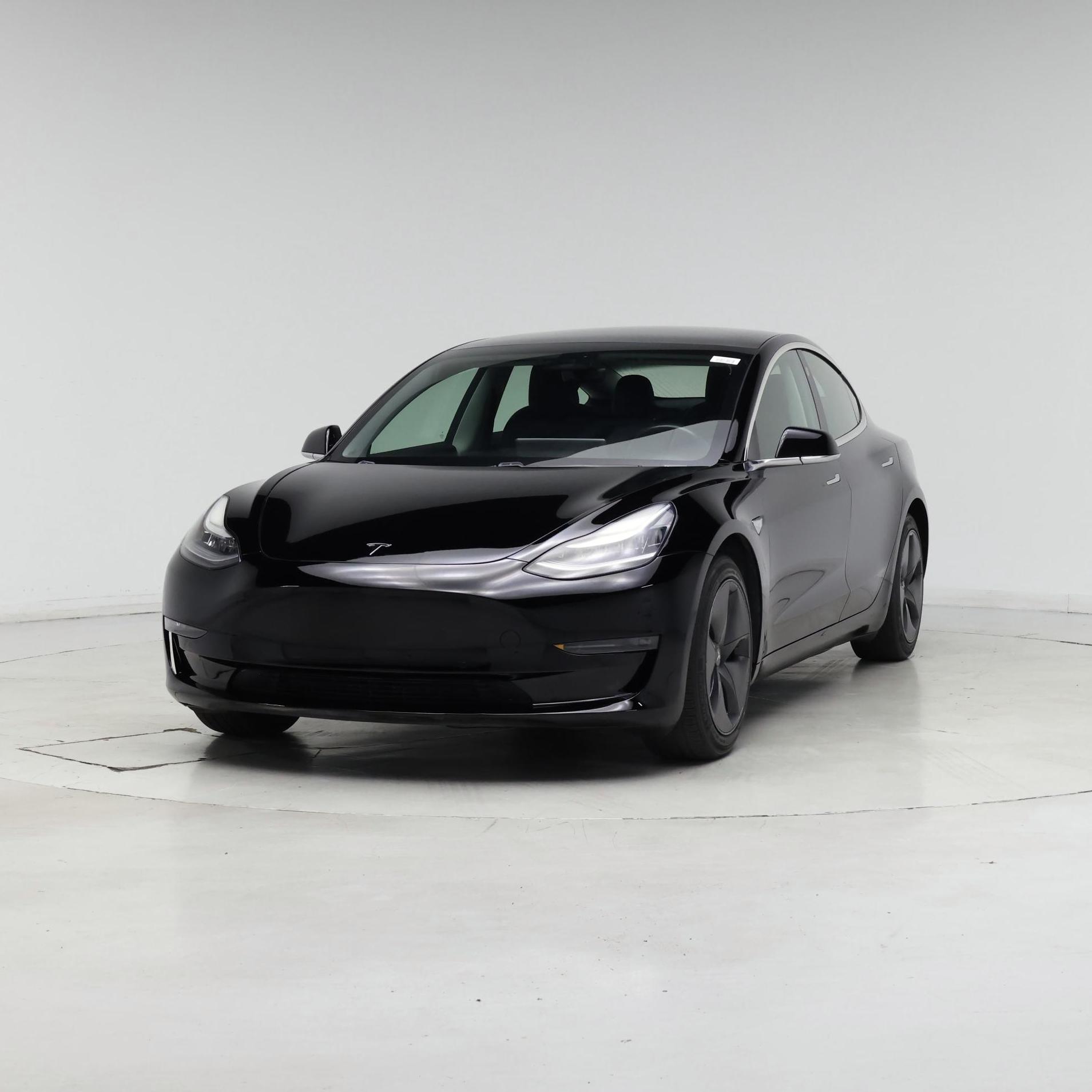Thumbnail: 2019 Tesla Model 3 - 4