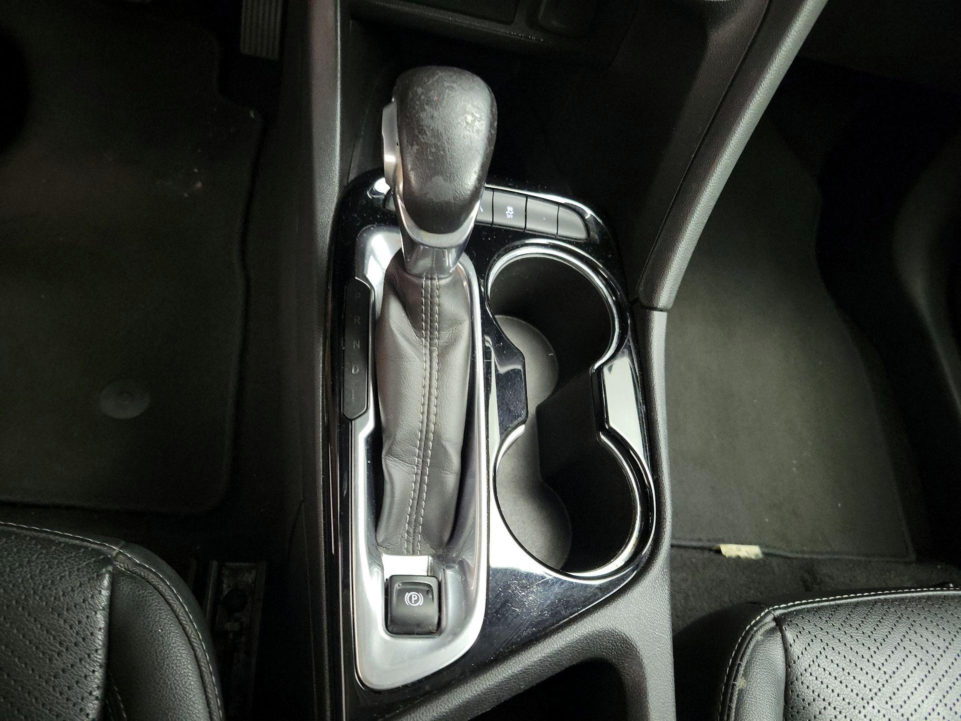 Thumbnail: 2022 Buick Encore GX - 18