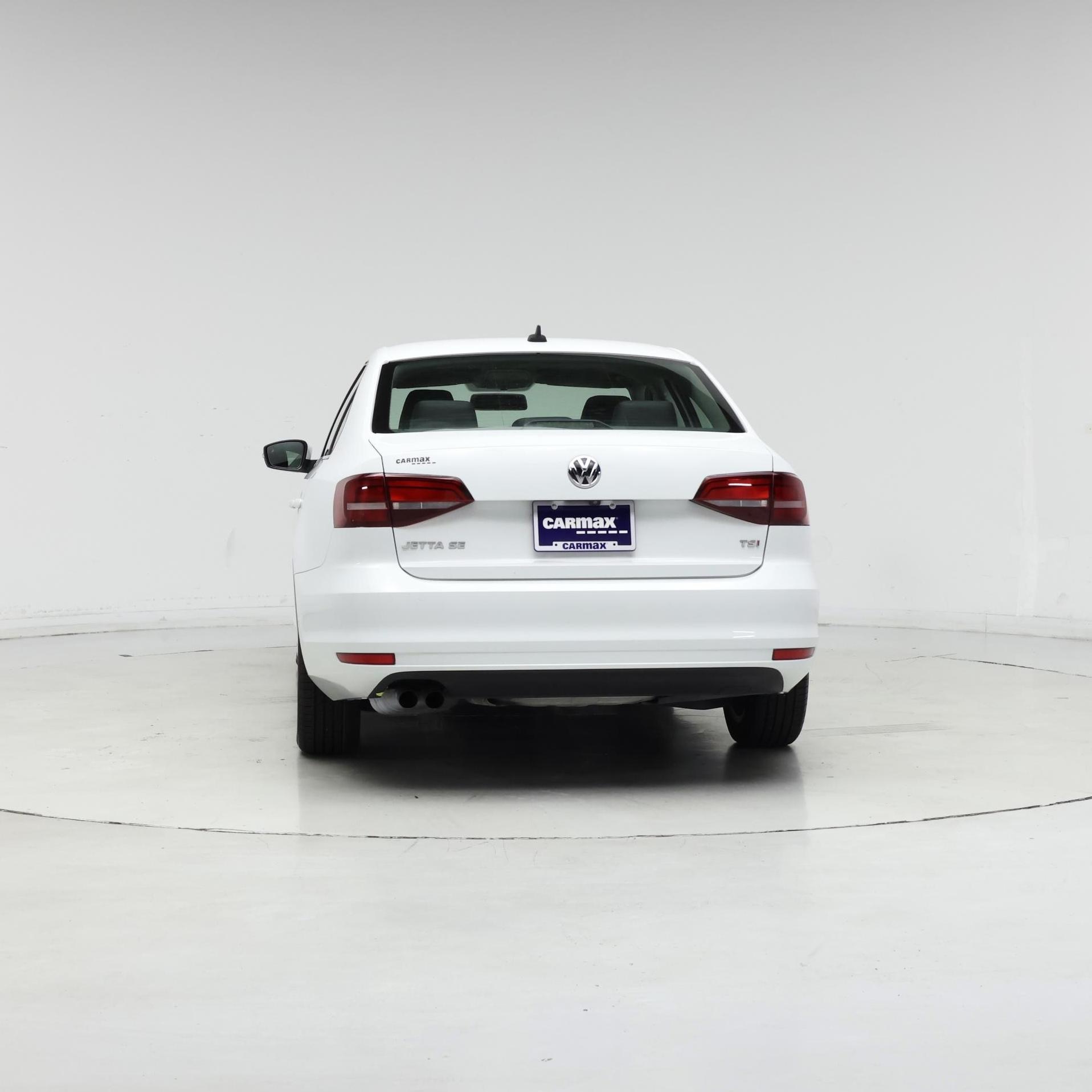 Thumbnail: 2017 Volkswagen Jetta - 6