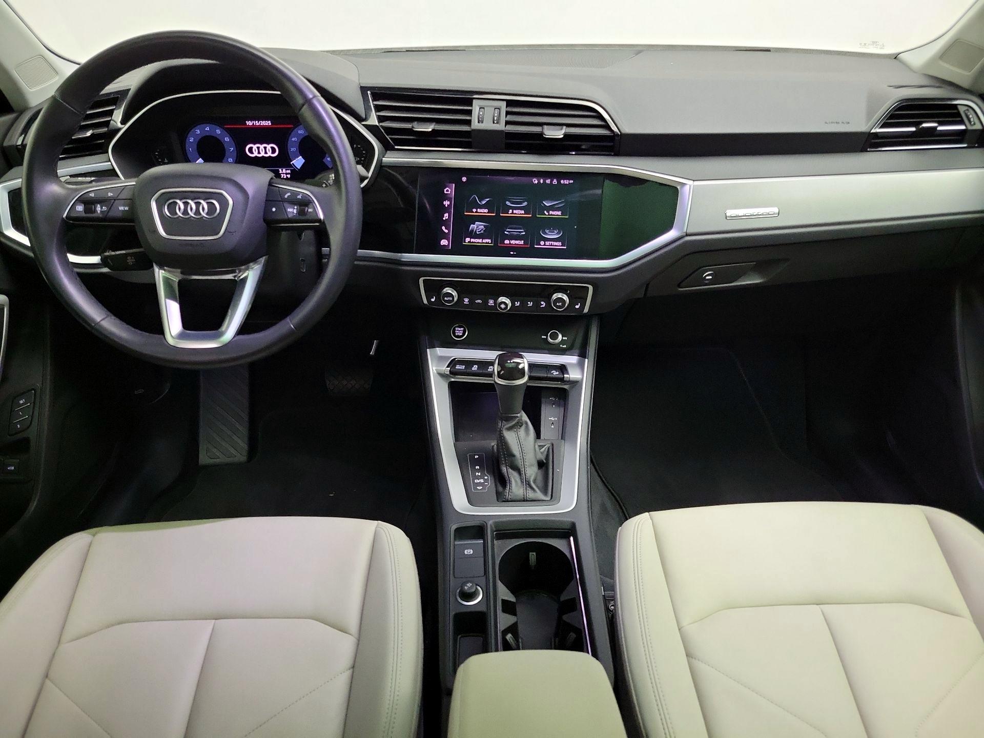 Thumbnail: 2022 Audi Q3 - 9