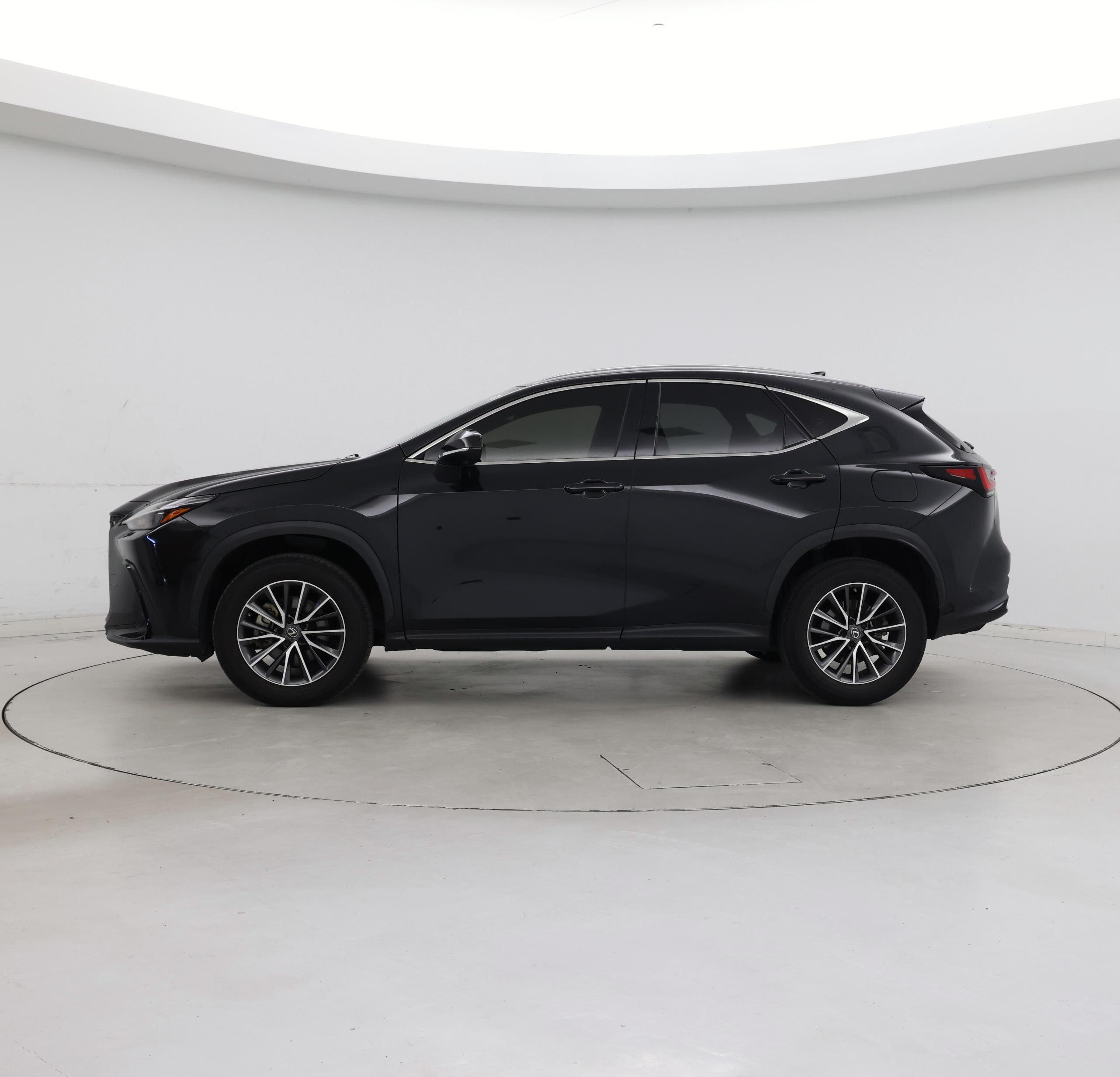 Thumbnail: 2023 Lexus NX - 3