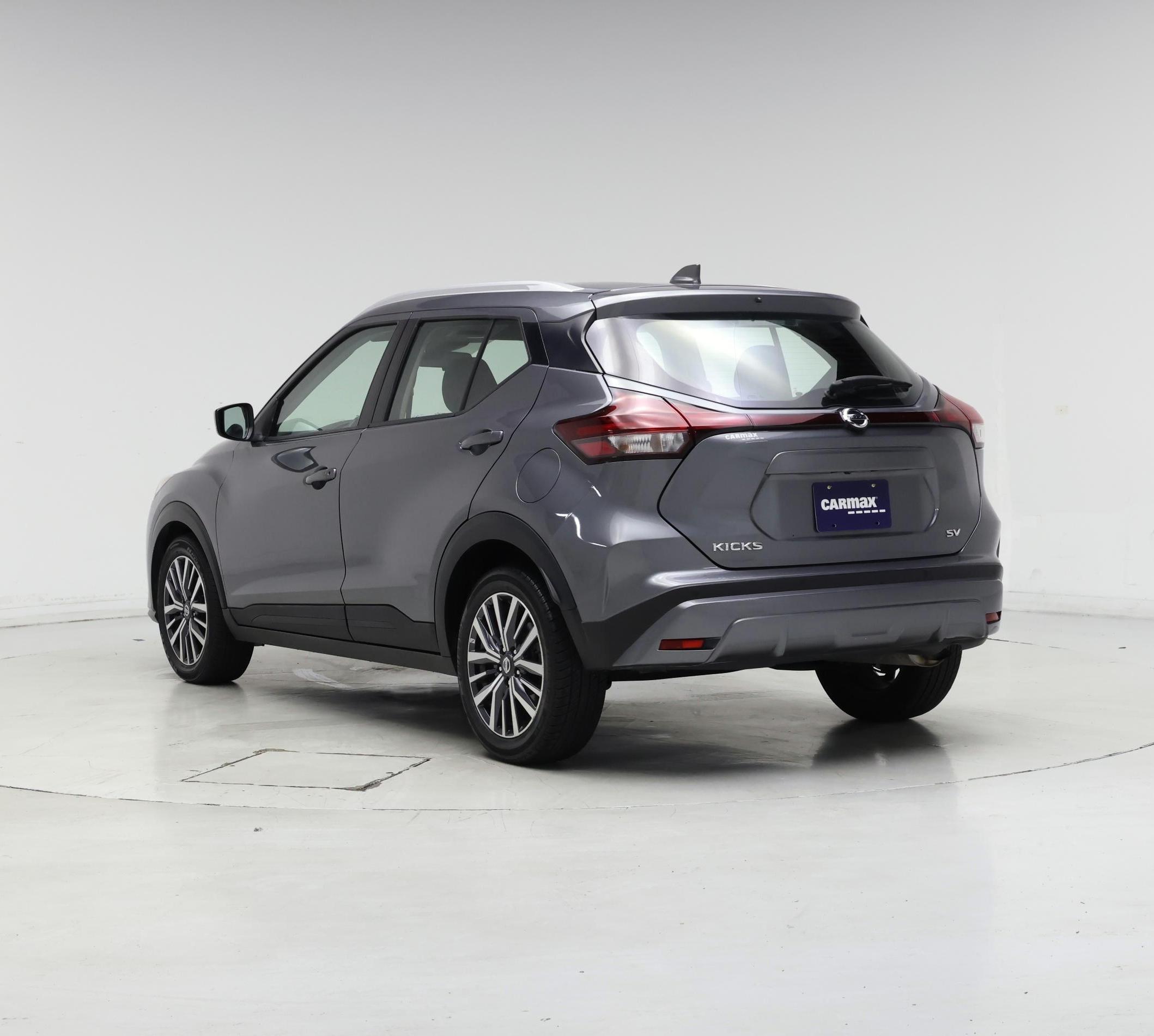 Thumbnail: 2021 Nissan Kicks - 2