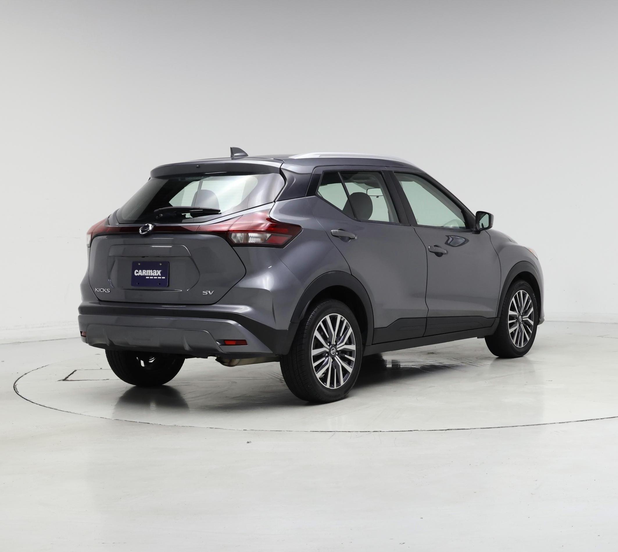 Thumbnail: 2021 Nissan Kicks - 8