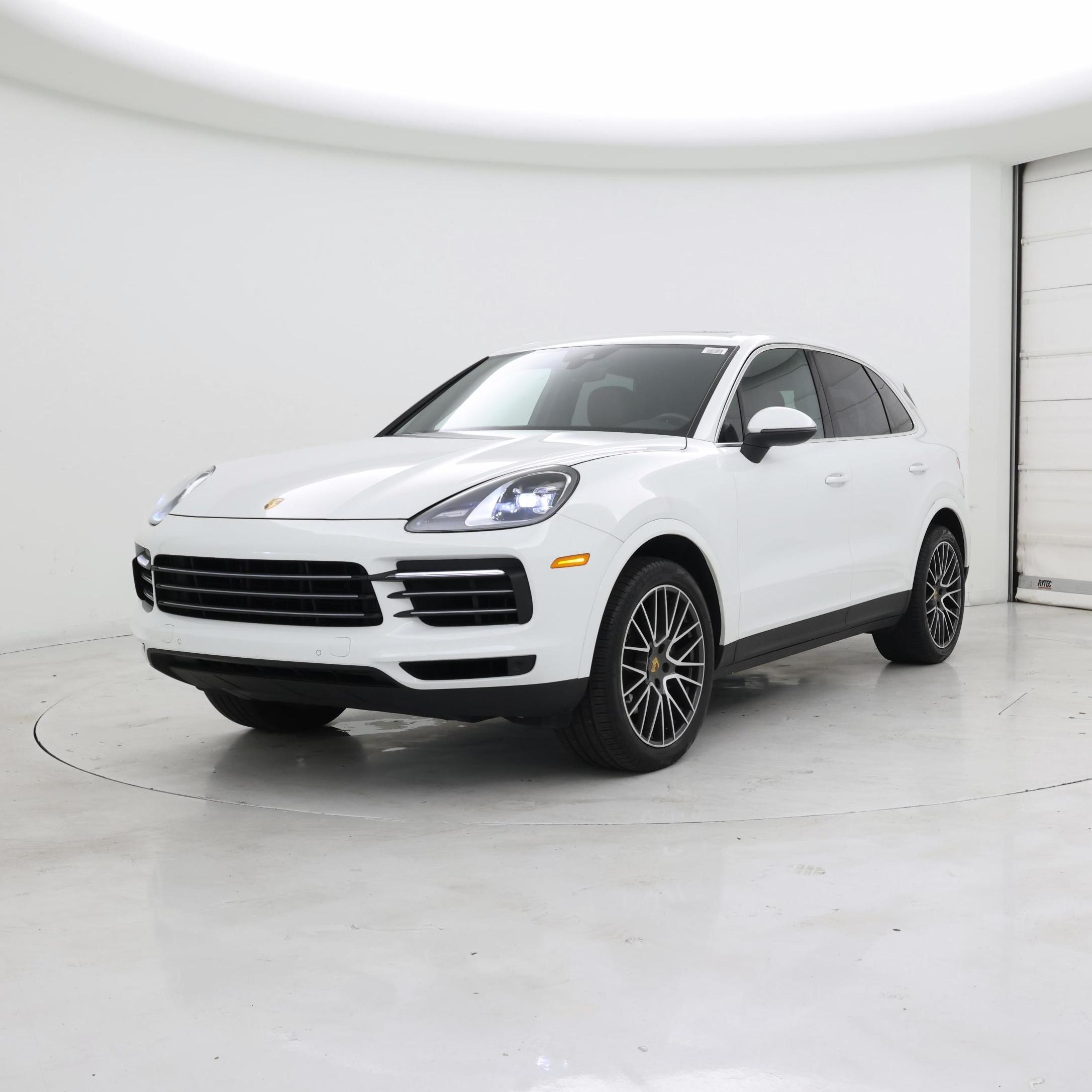 Thumbnail: 2019 Porsche Cayenne - 4