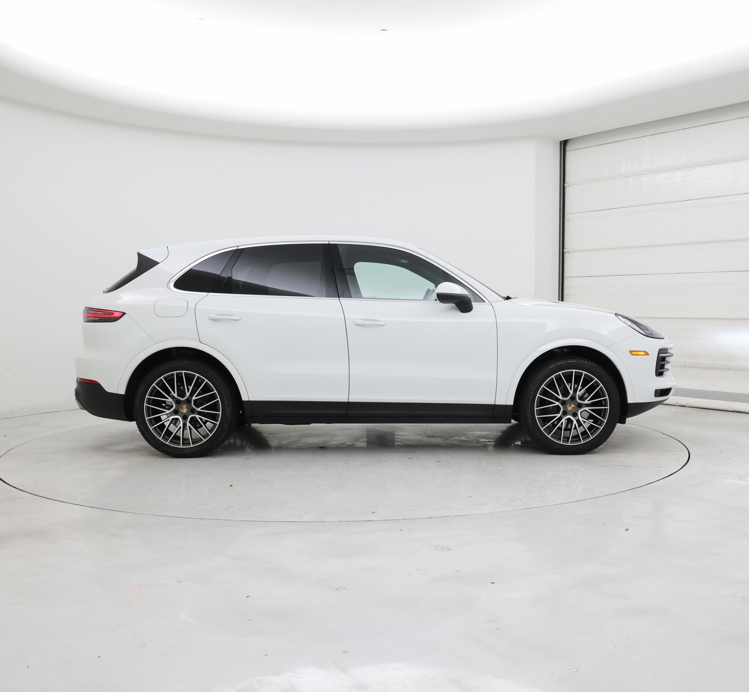 Thumbnail: 2019 Porsche Cayenne - 7