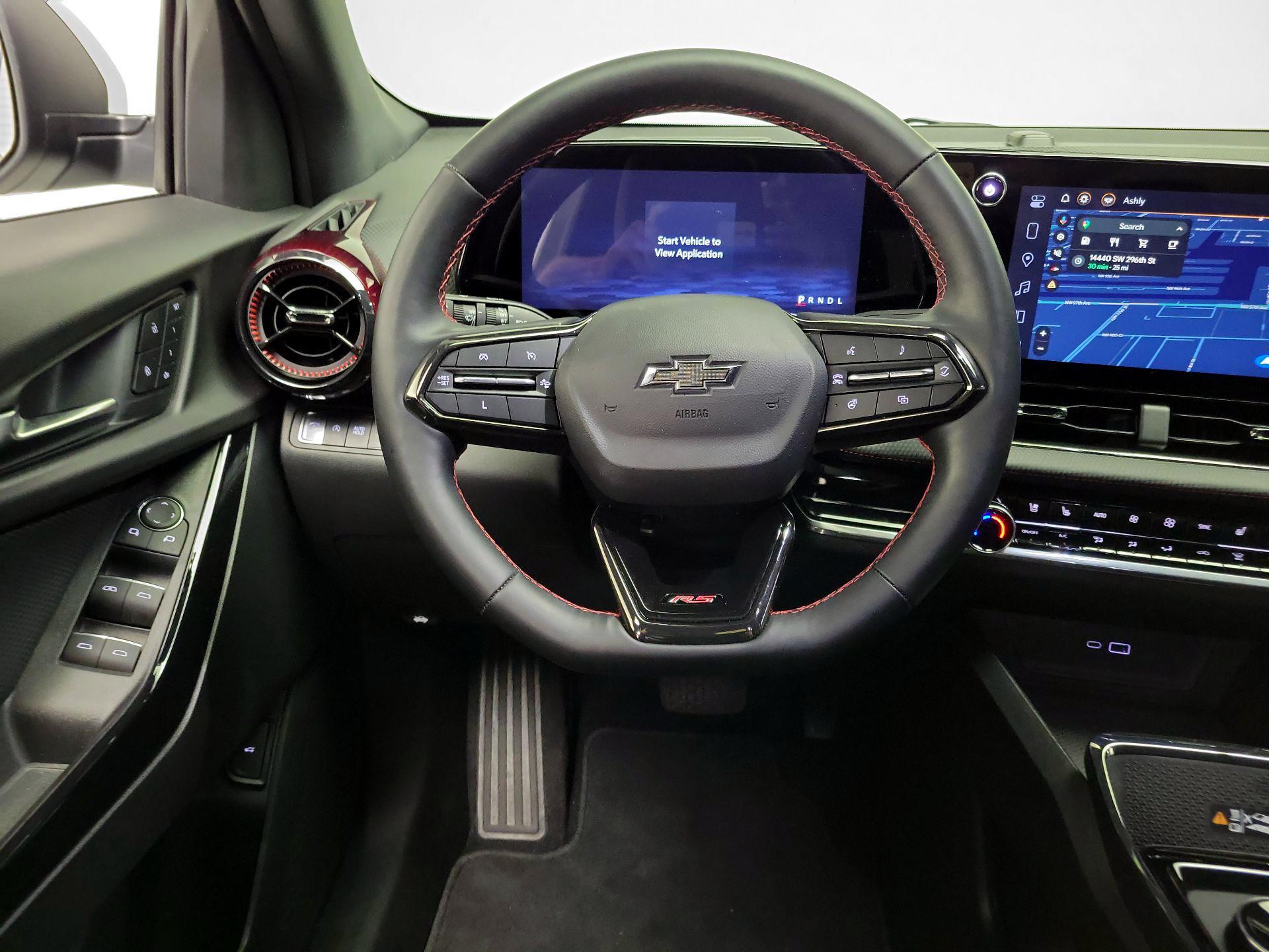 Thumbnail: 2025 Chevrolet Equinox - 10