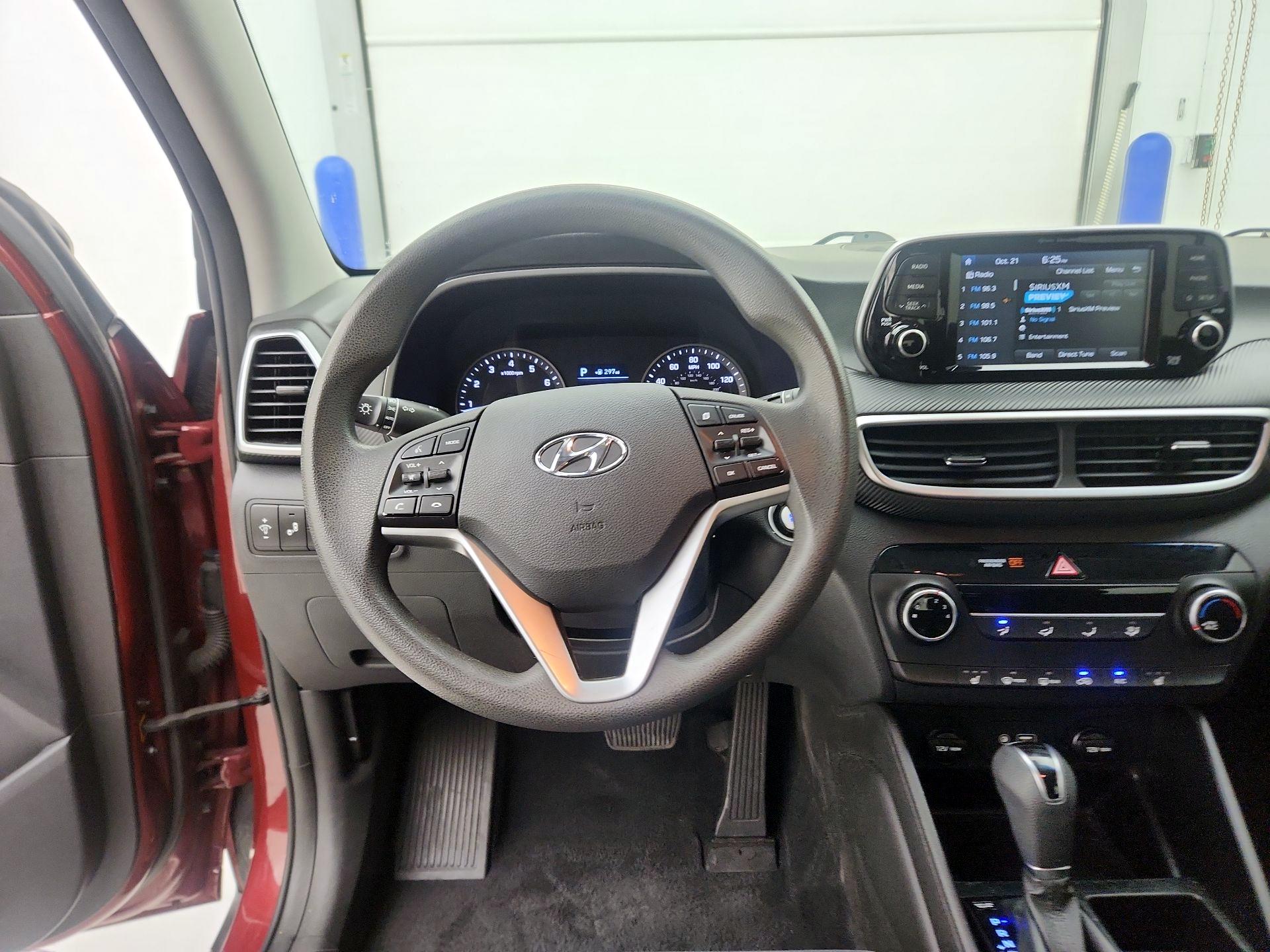 Thumbnail: 2019 Hyundai Tucson - 10