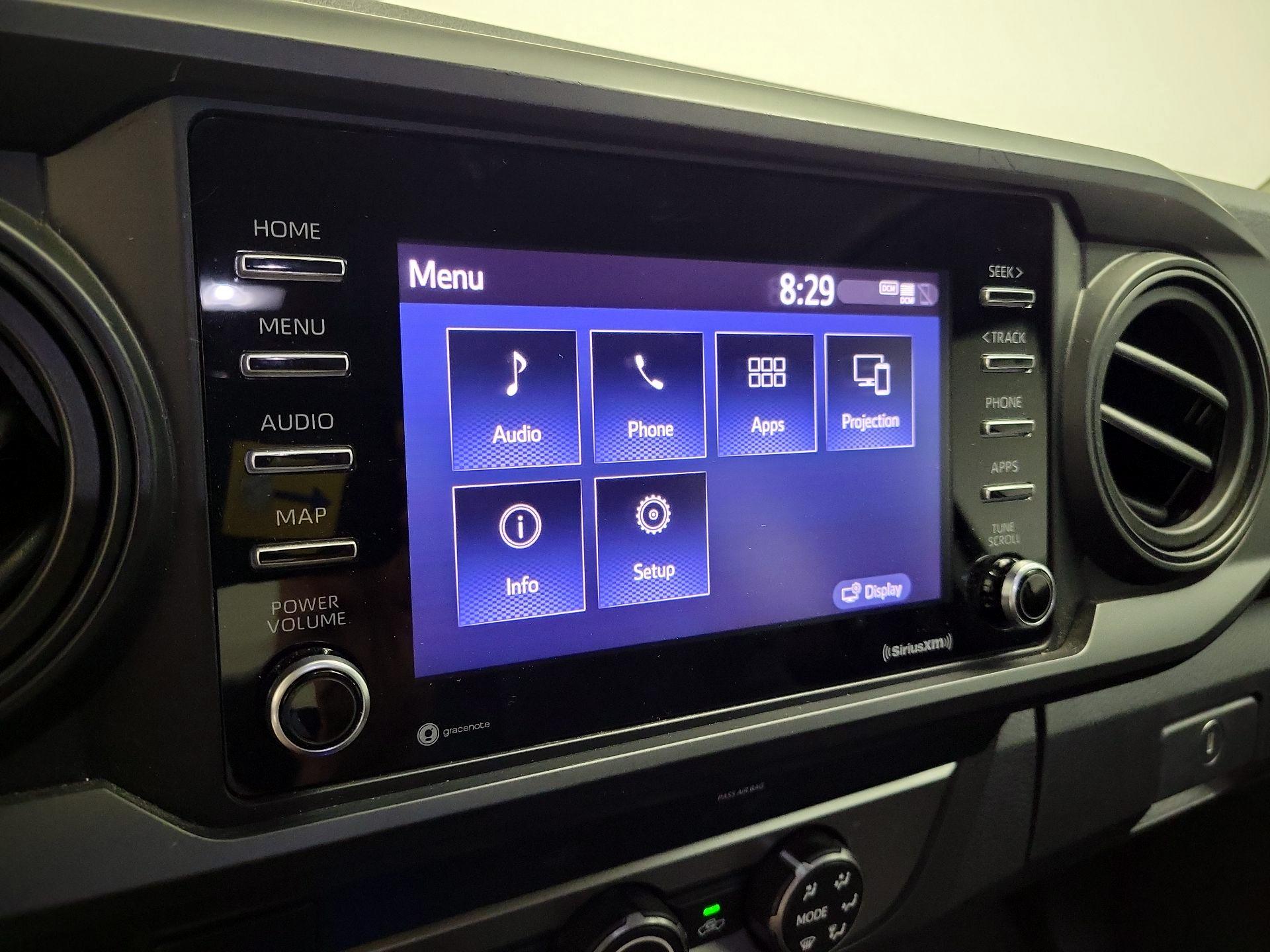 Thumbnail: 2022 Toyota Tacoma - 14