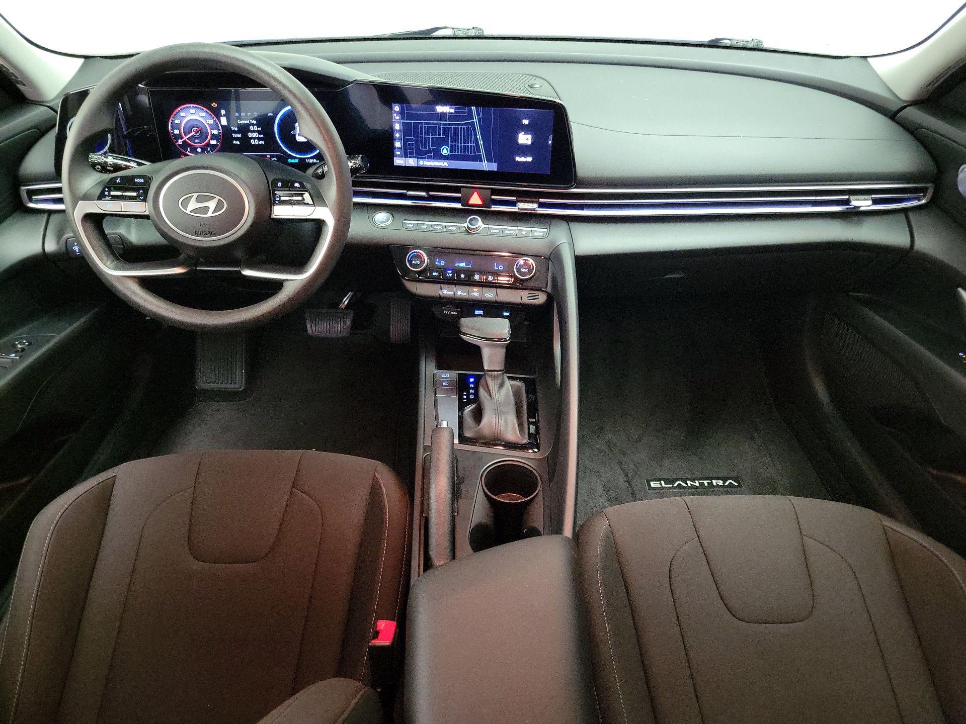 Thumbnail: 2024 Hyundai Elantra - 9