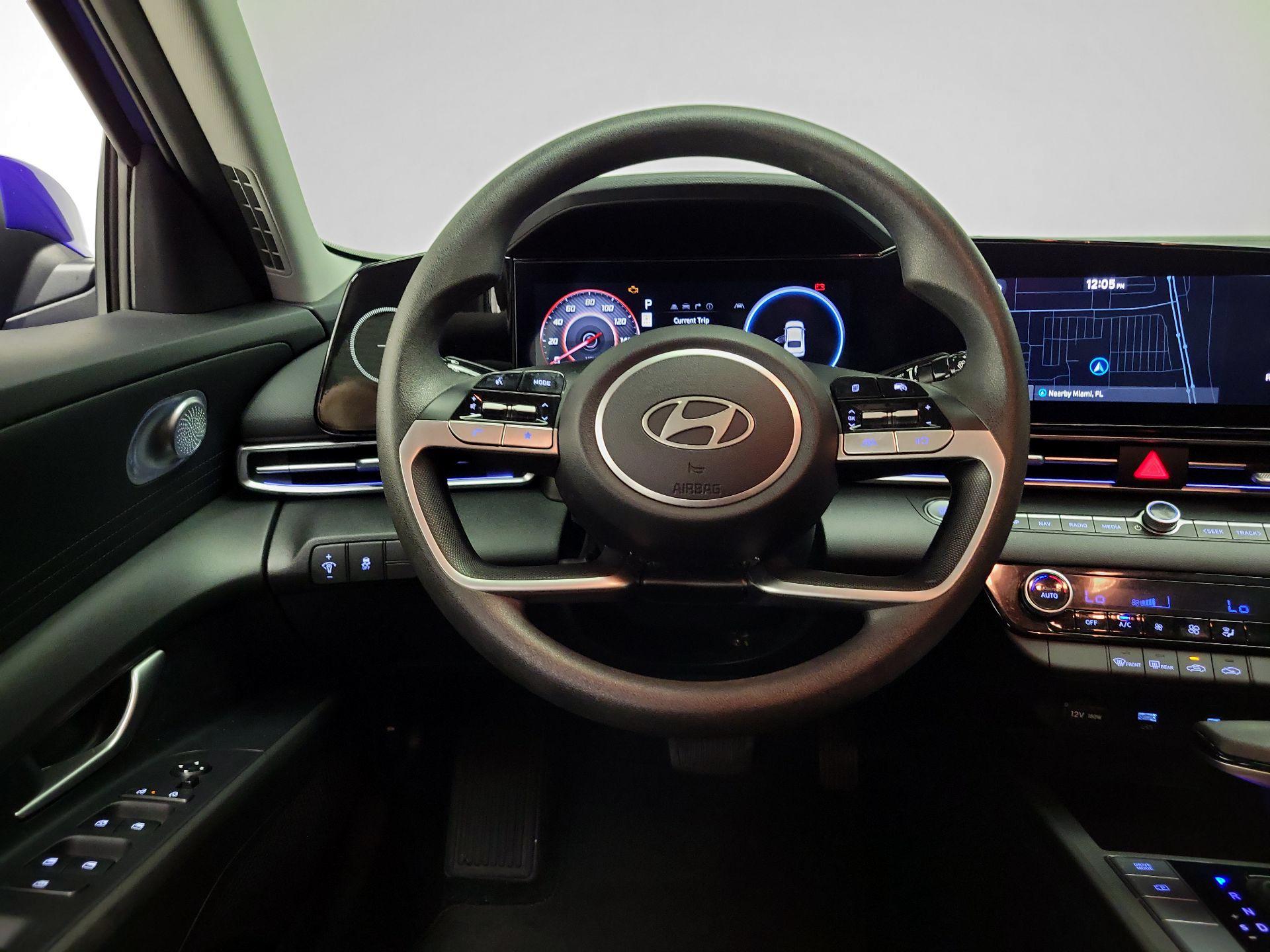 Thumbnail: 2024 Hyundai Elantra - 10