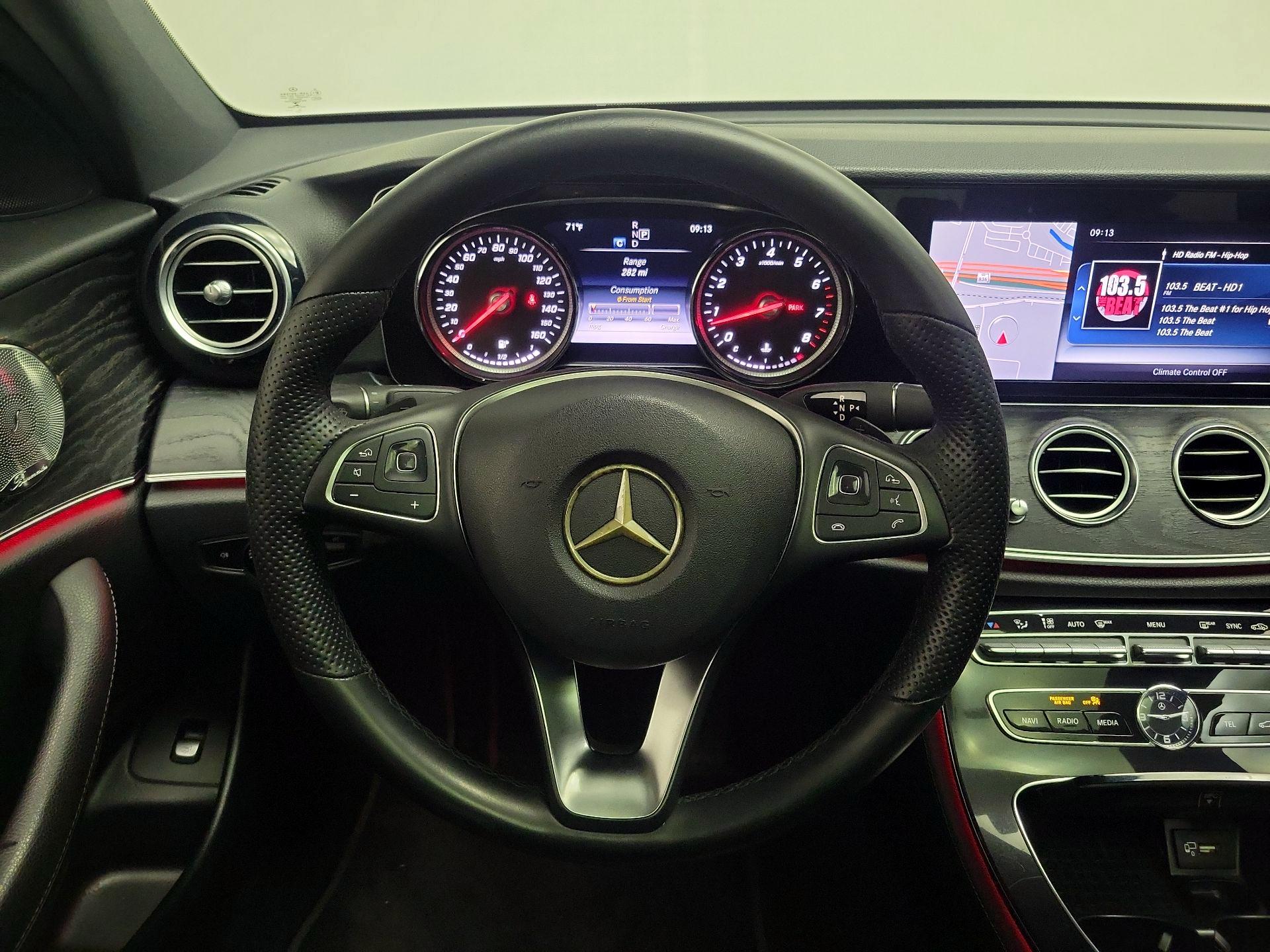 Thumbnail: 2017 Mercedes-Benz E-Class - 10