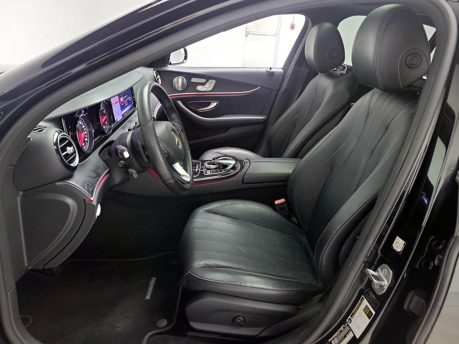 Thumbnail: 2017 Mercedes-Benz E-Class - 11