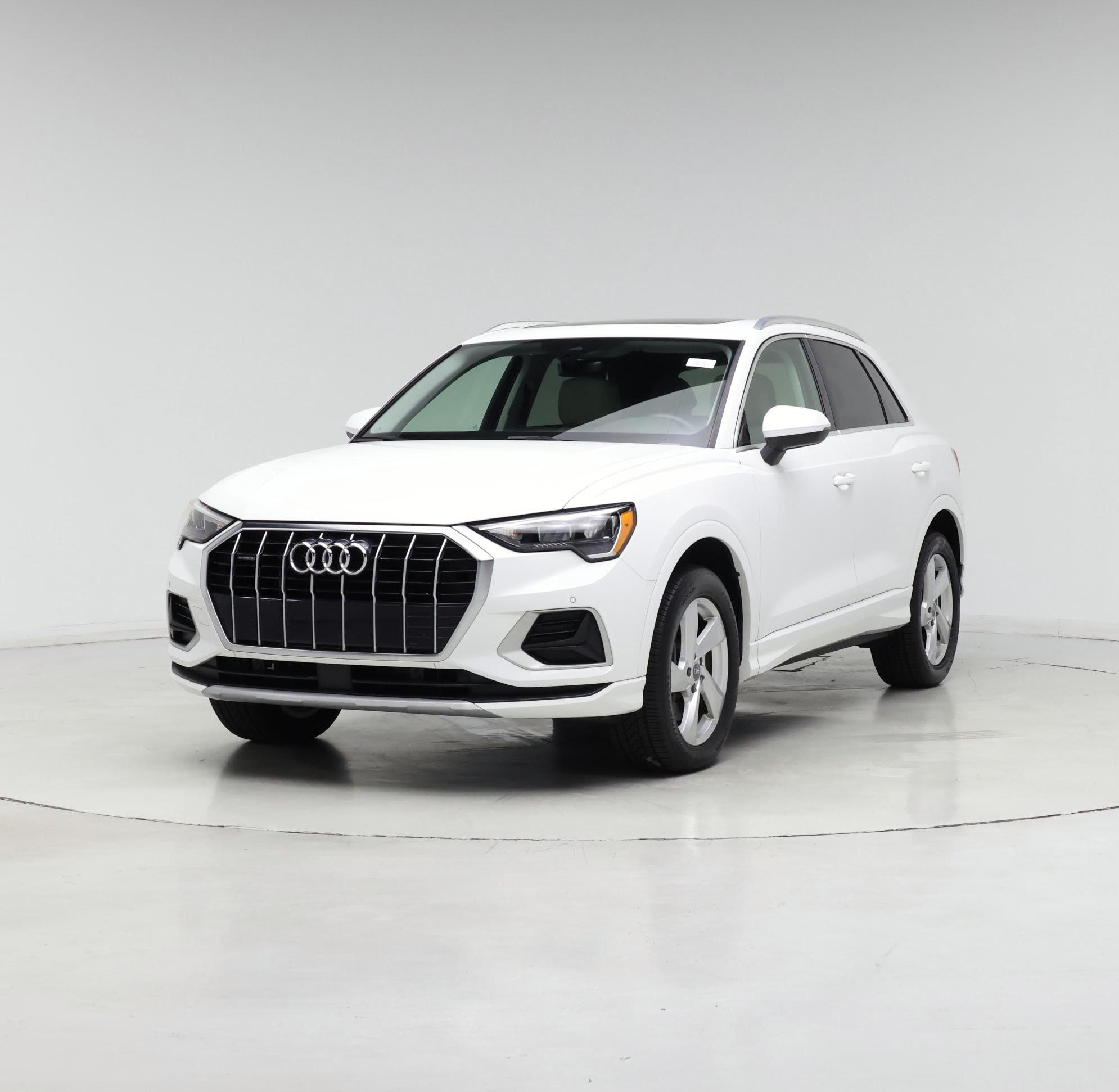 Thumbnail: 2020 Audi Q3 - 4