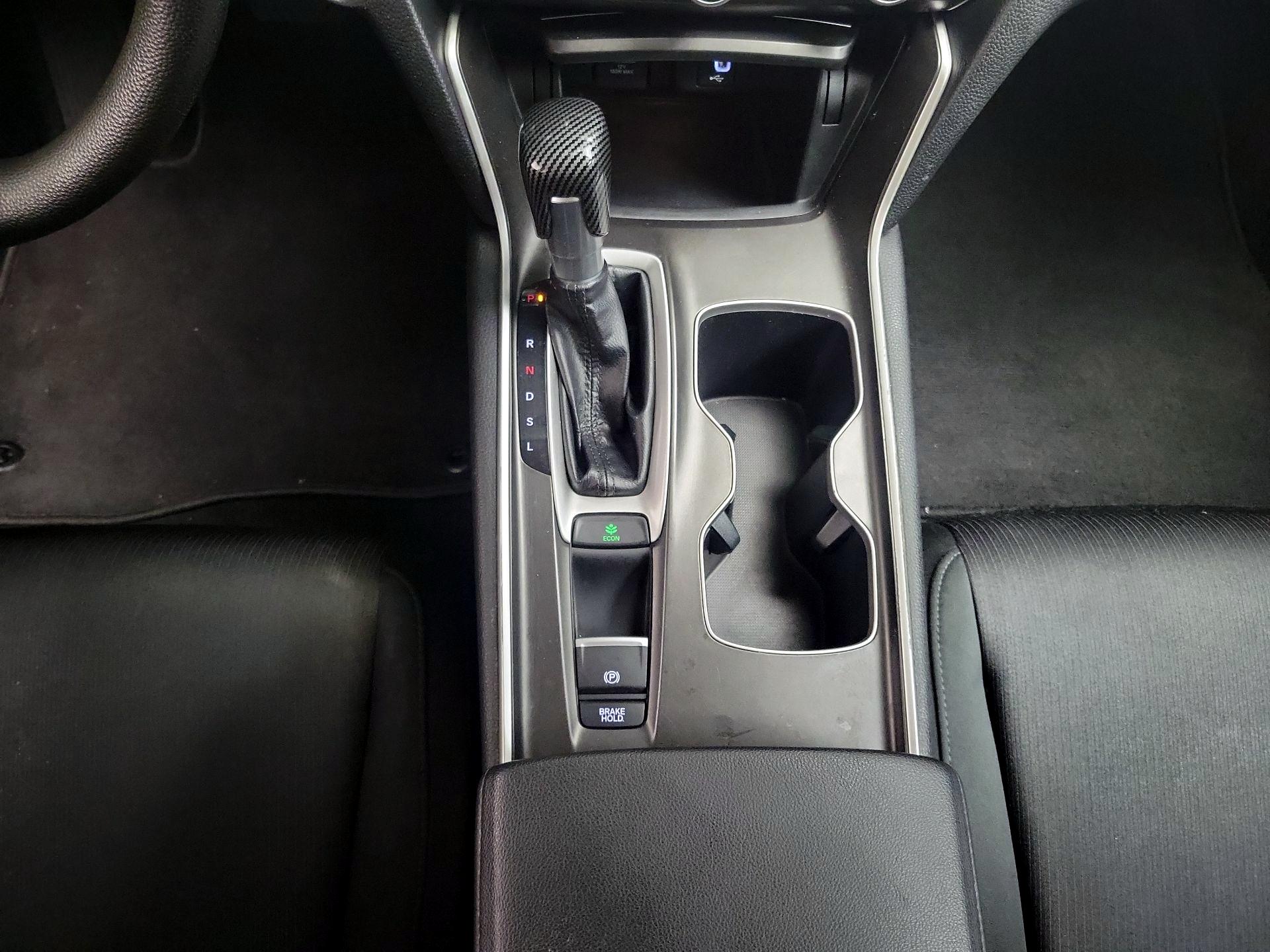 Thumbnail: 2019 Honda Accord - 17