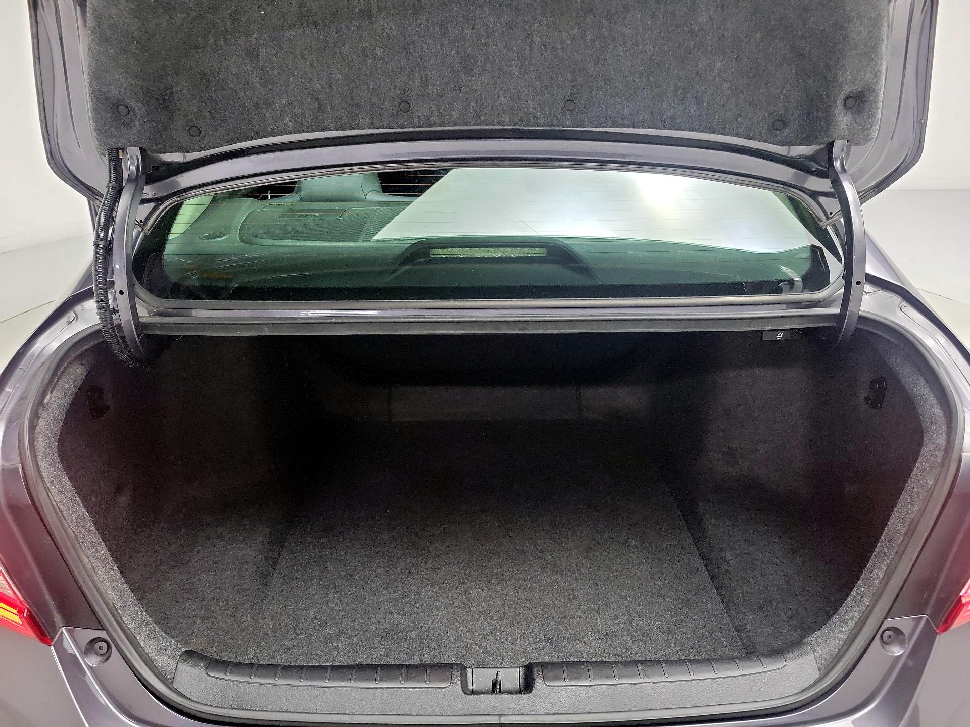 Thumbnail: 2019 Honda Accord - 20