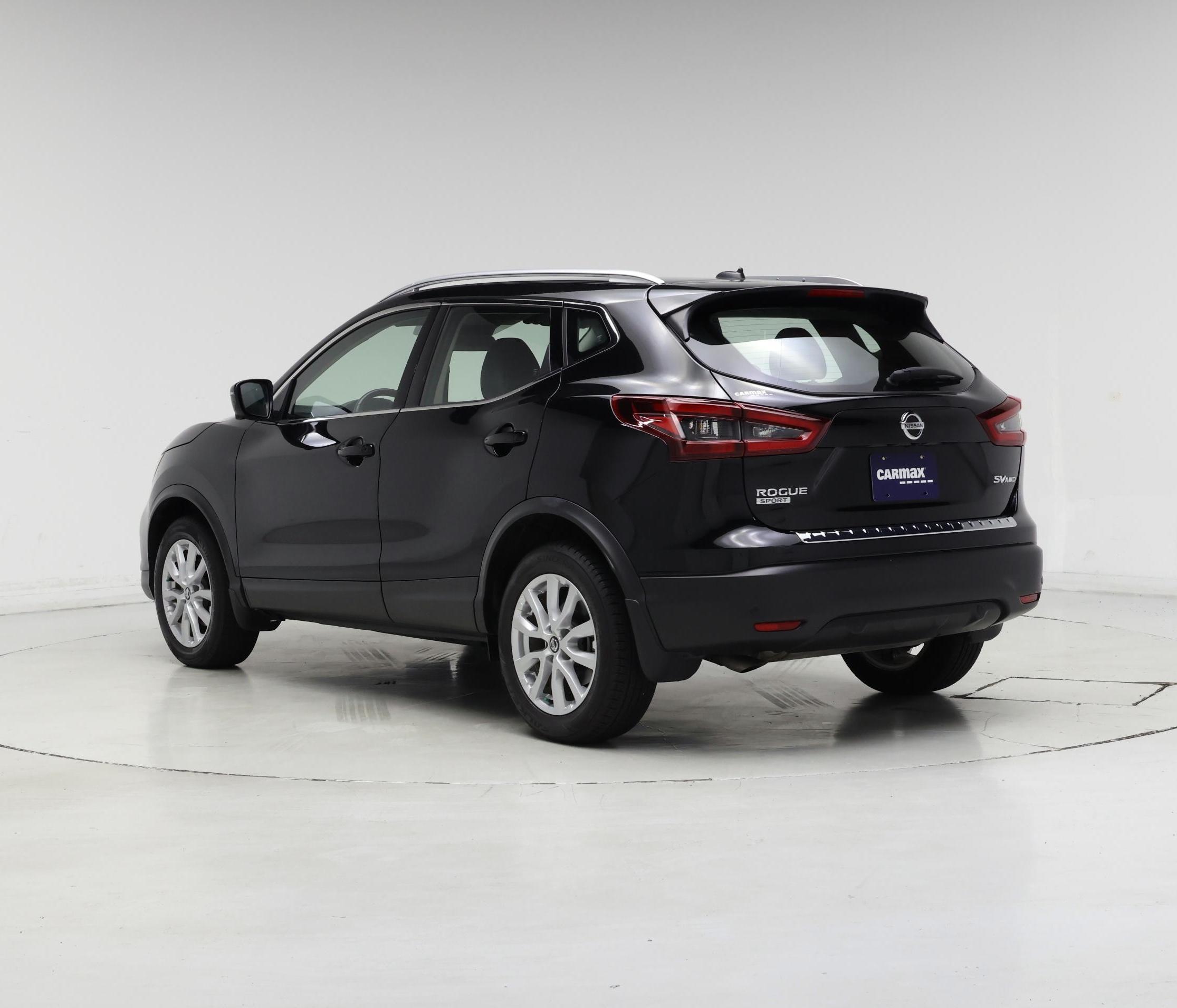 Thumbnail: 2022 Nissan Rogue Sport - 2
