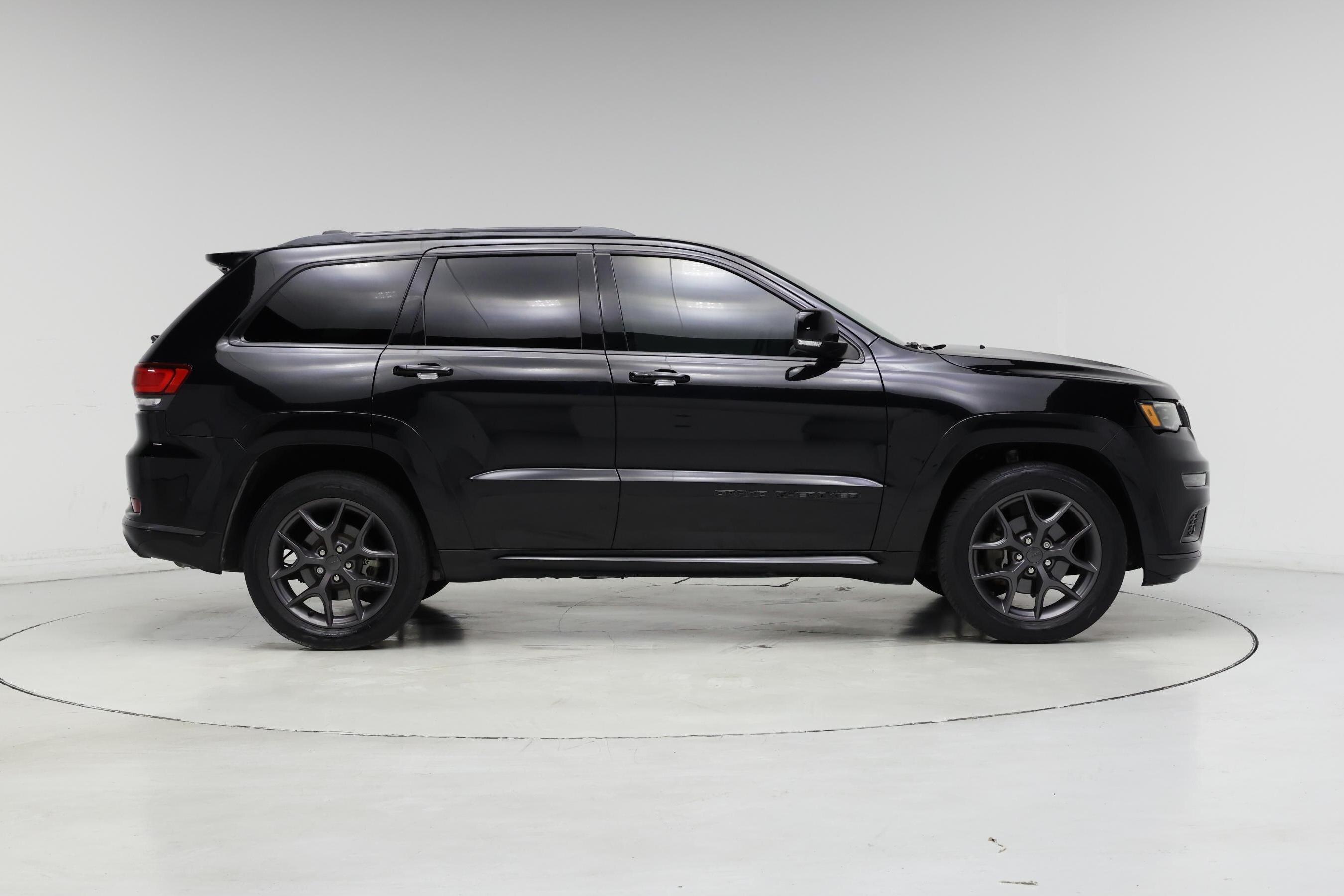 Thumbnail: 2020 Jeep Grand Cherokee - 7