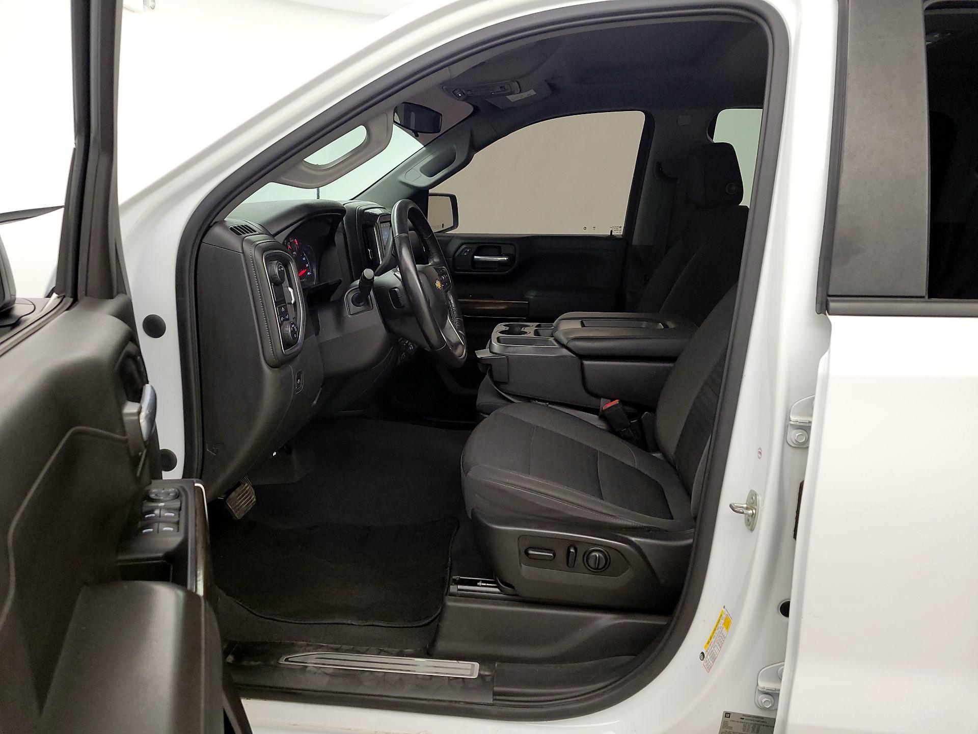 Thumbnail: 2021 Chevrolet Silverado 1500 - 11