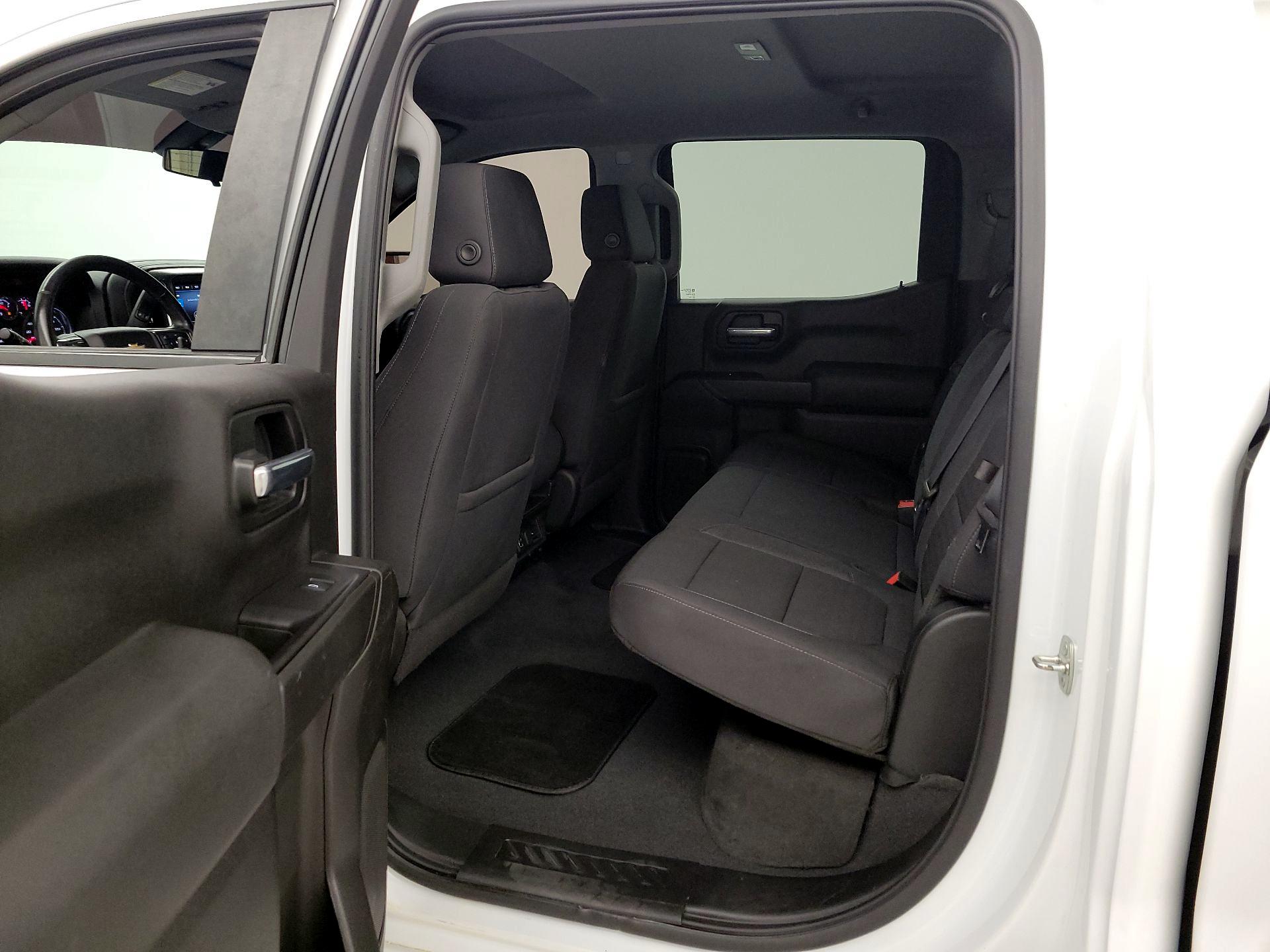 Thumbnail: 2021 Chevrolet Silverado 1500 - 19