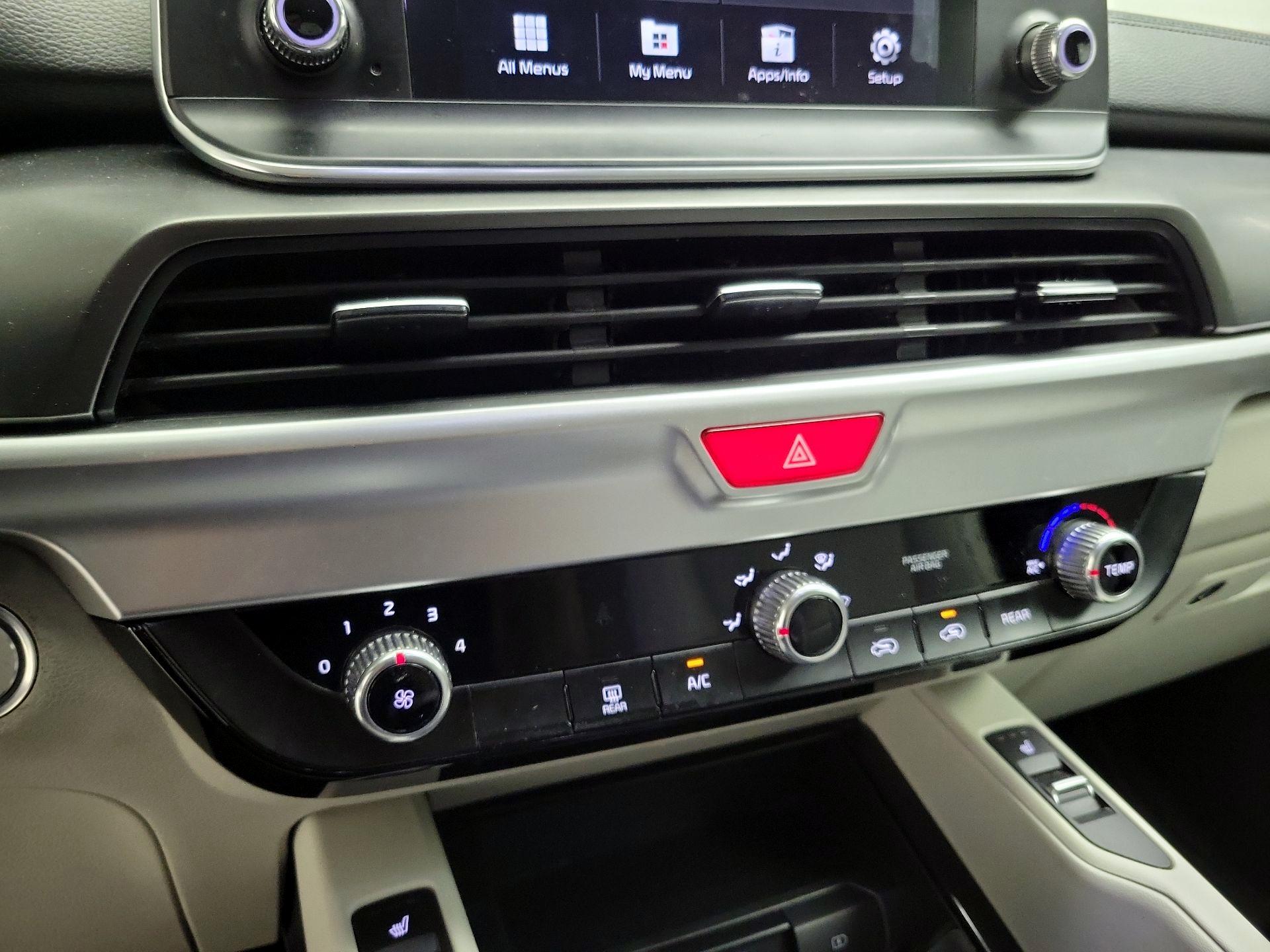 Thumbnail: 2021 Kia Telluride - 16