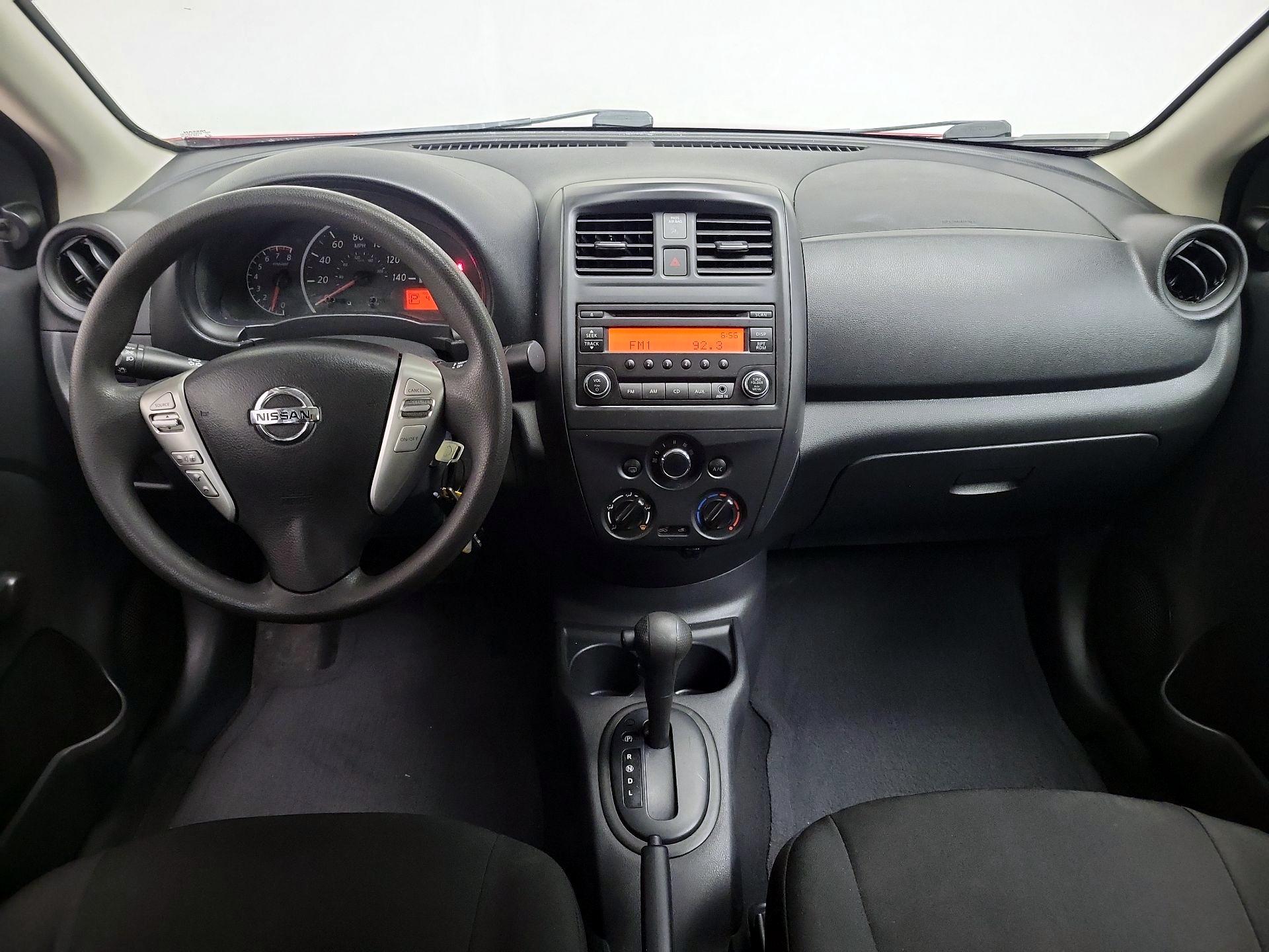 Thumbnail: 2015 Nissan Versa - 9