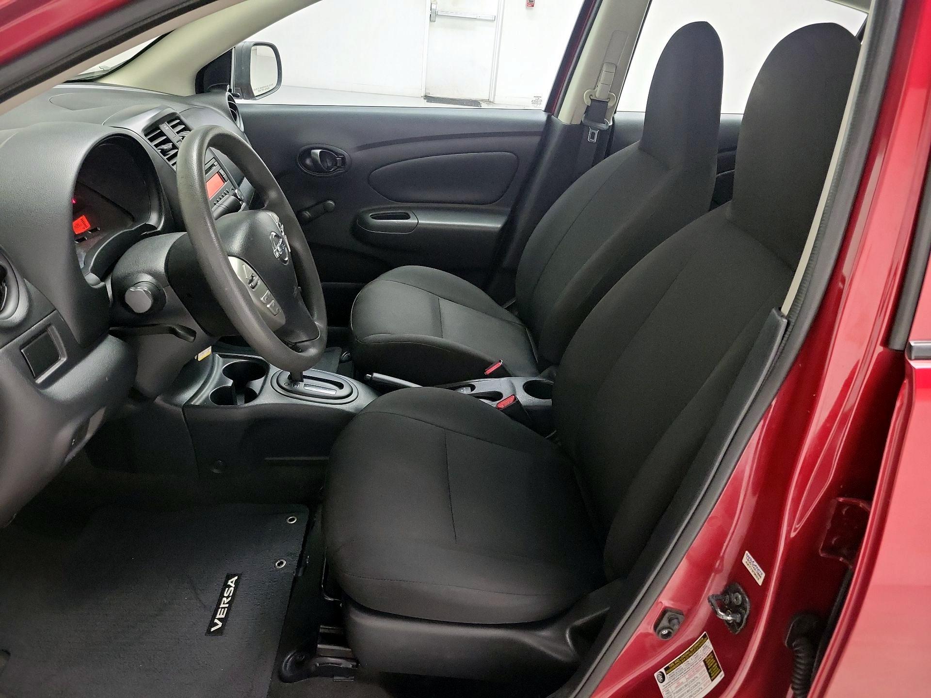 Thumbnail: 2015 Nissan Versa - 11